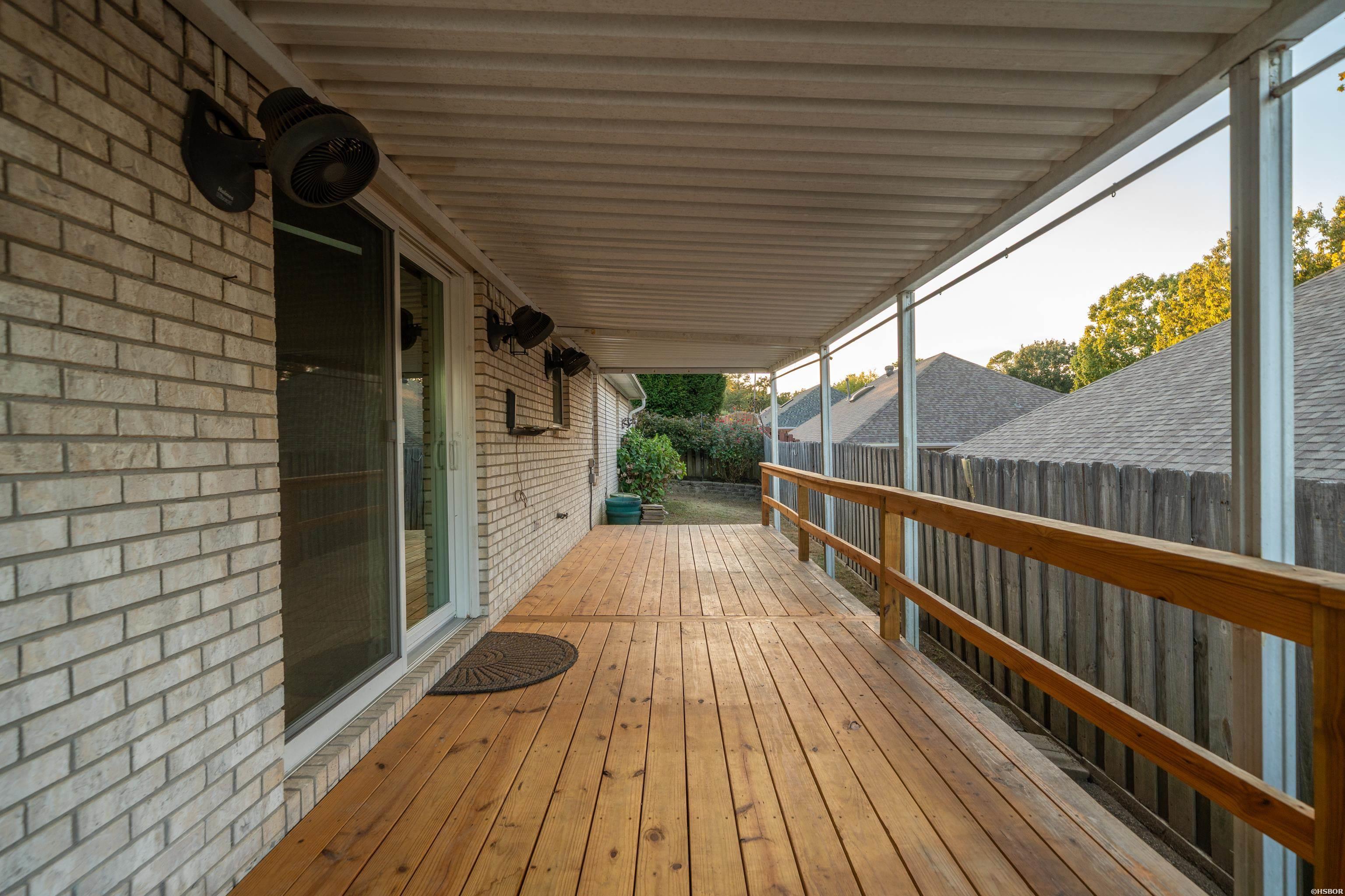 146 Forest View Property Photo 40