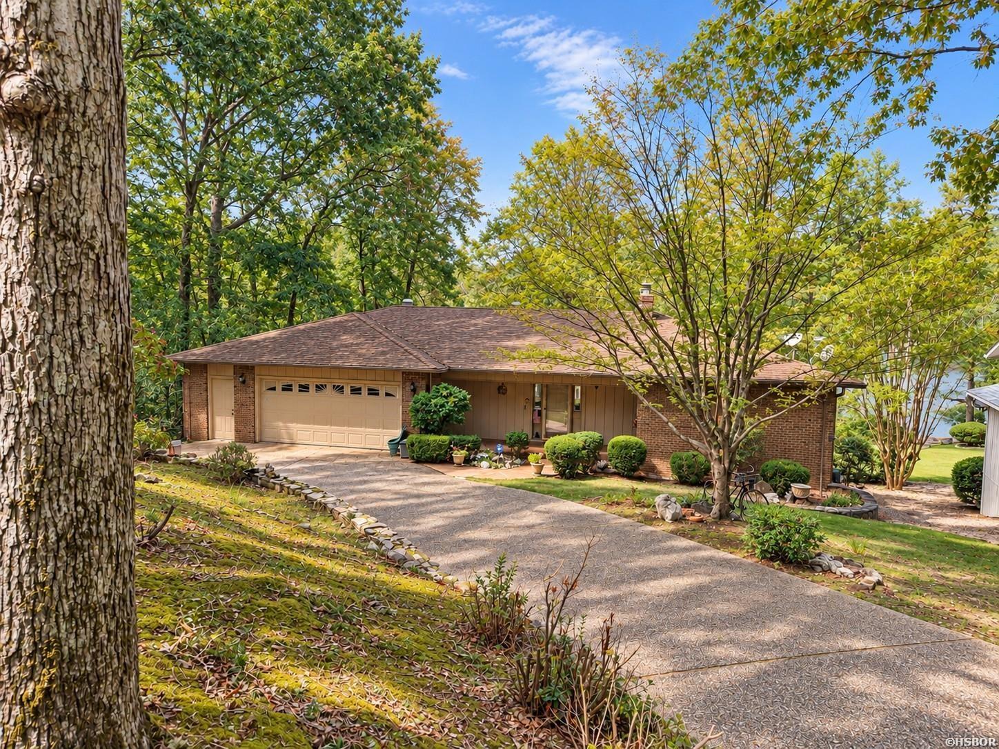 18 Rubi Circle Property Photo 2