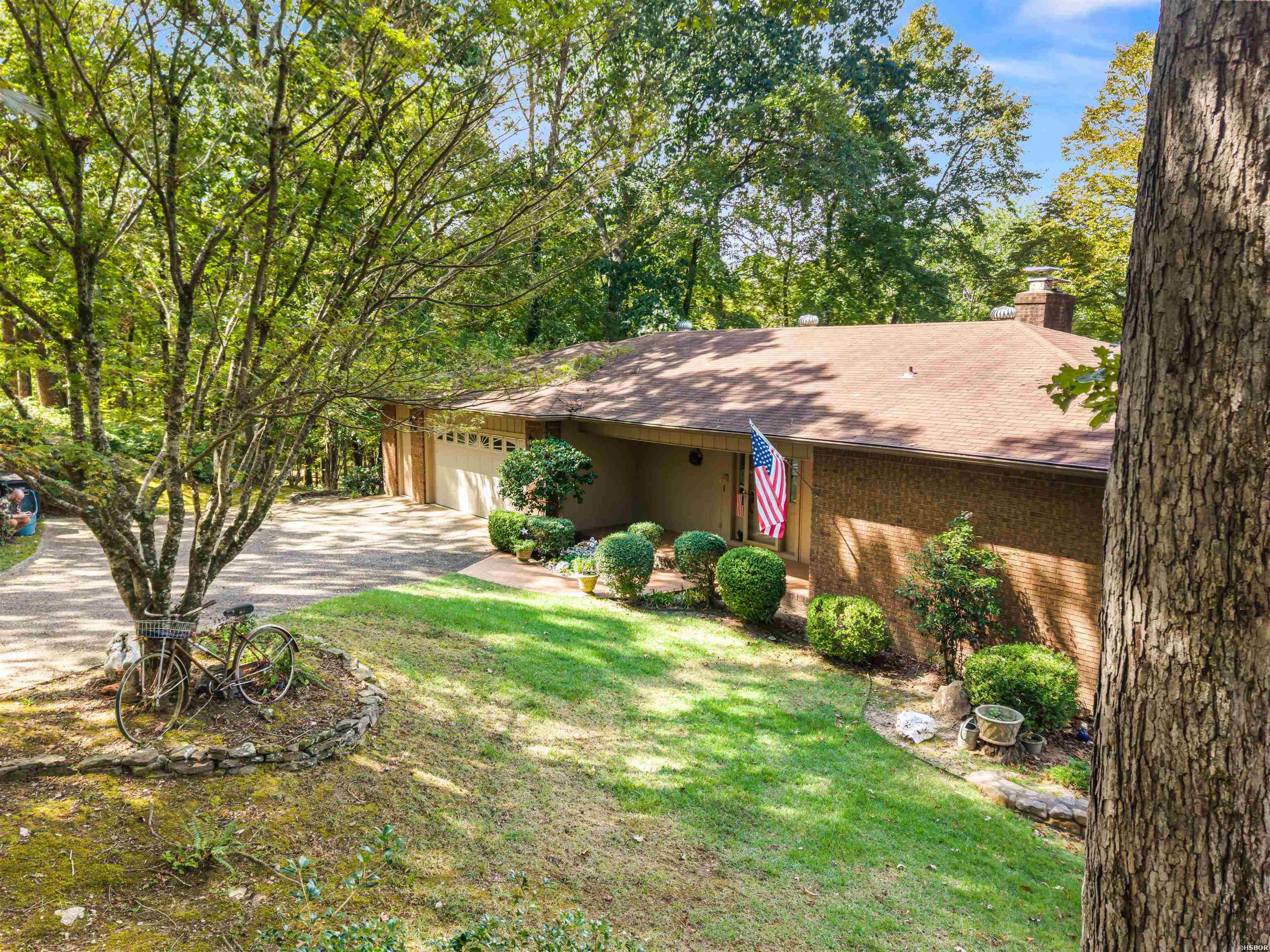 18 Rubi Circle Property Photo 7
