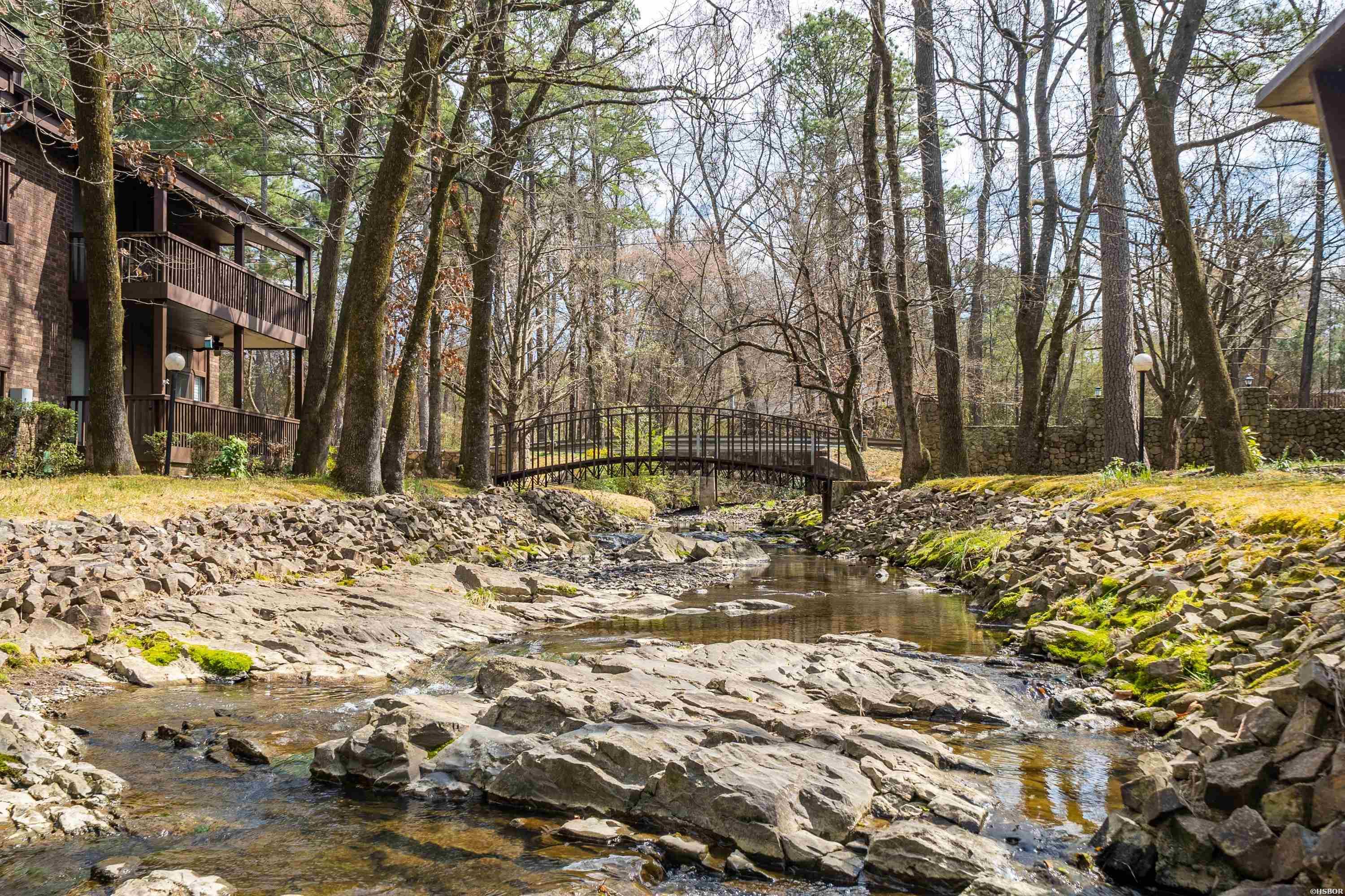 2315 LAKESHORE Drive Property Photo 1