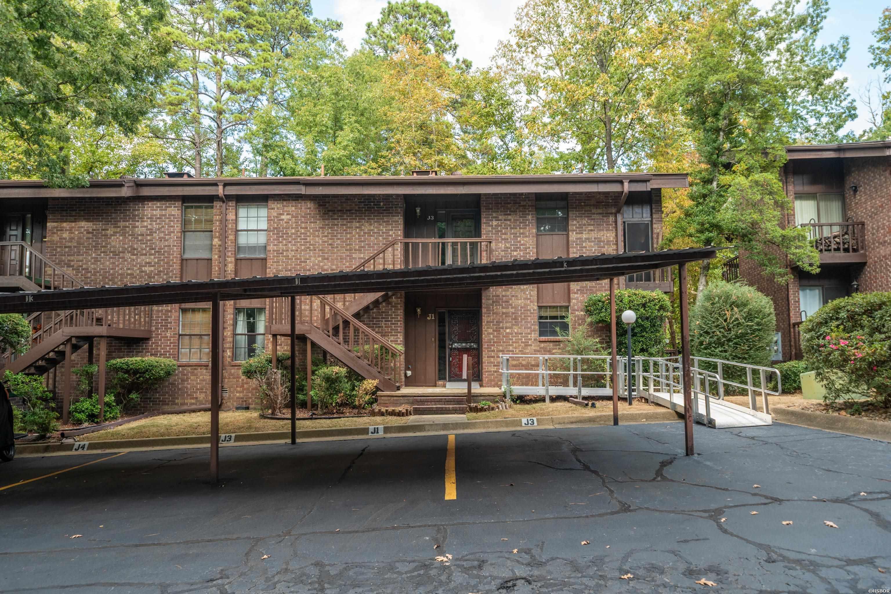 2315 Lakeshore Drive Property Photo 2