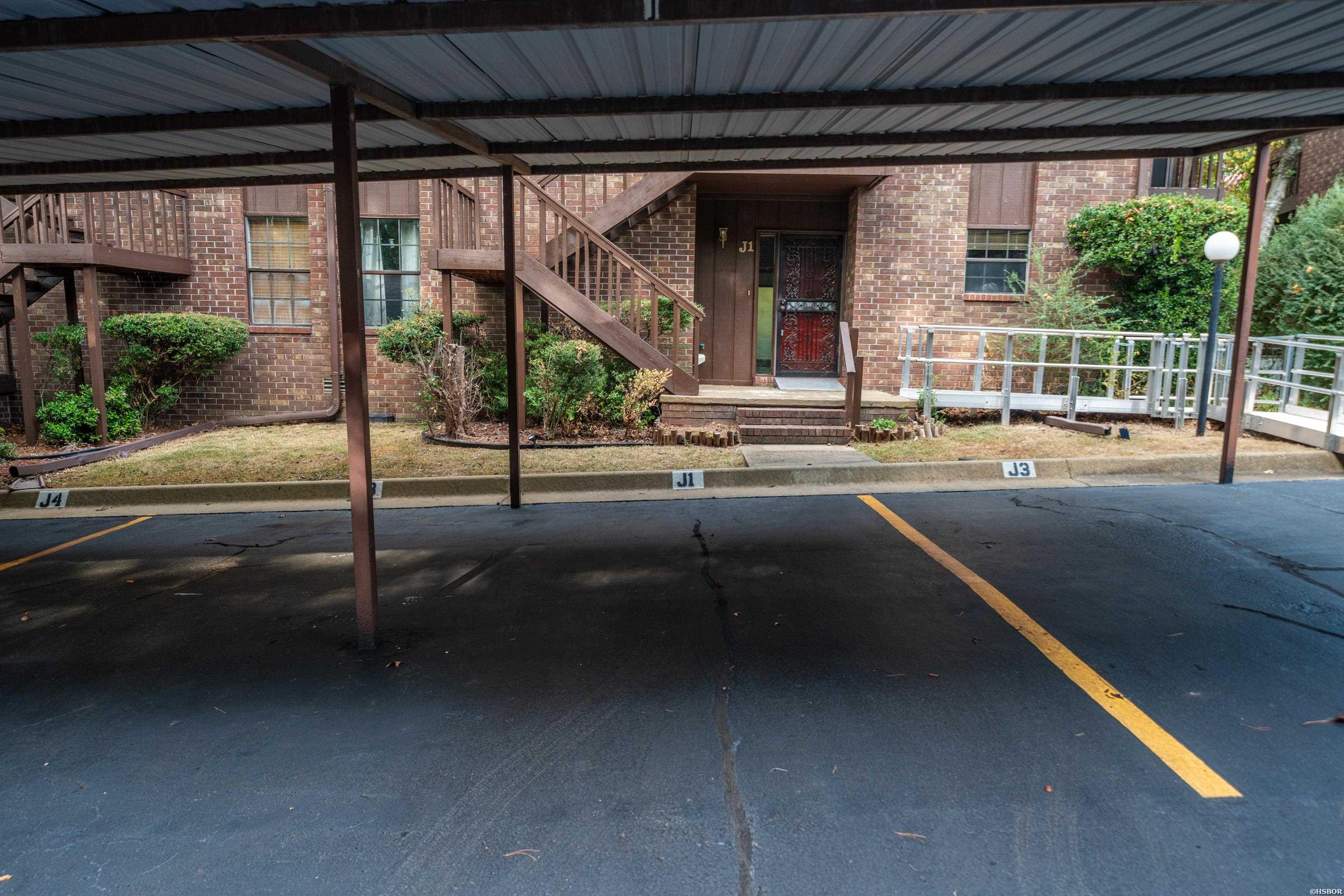 2315 Lakeshore Drive Property Photo 3