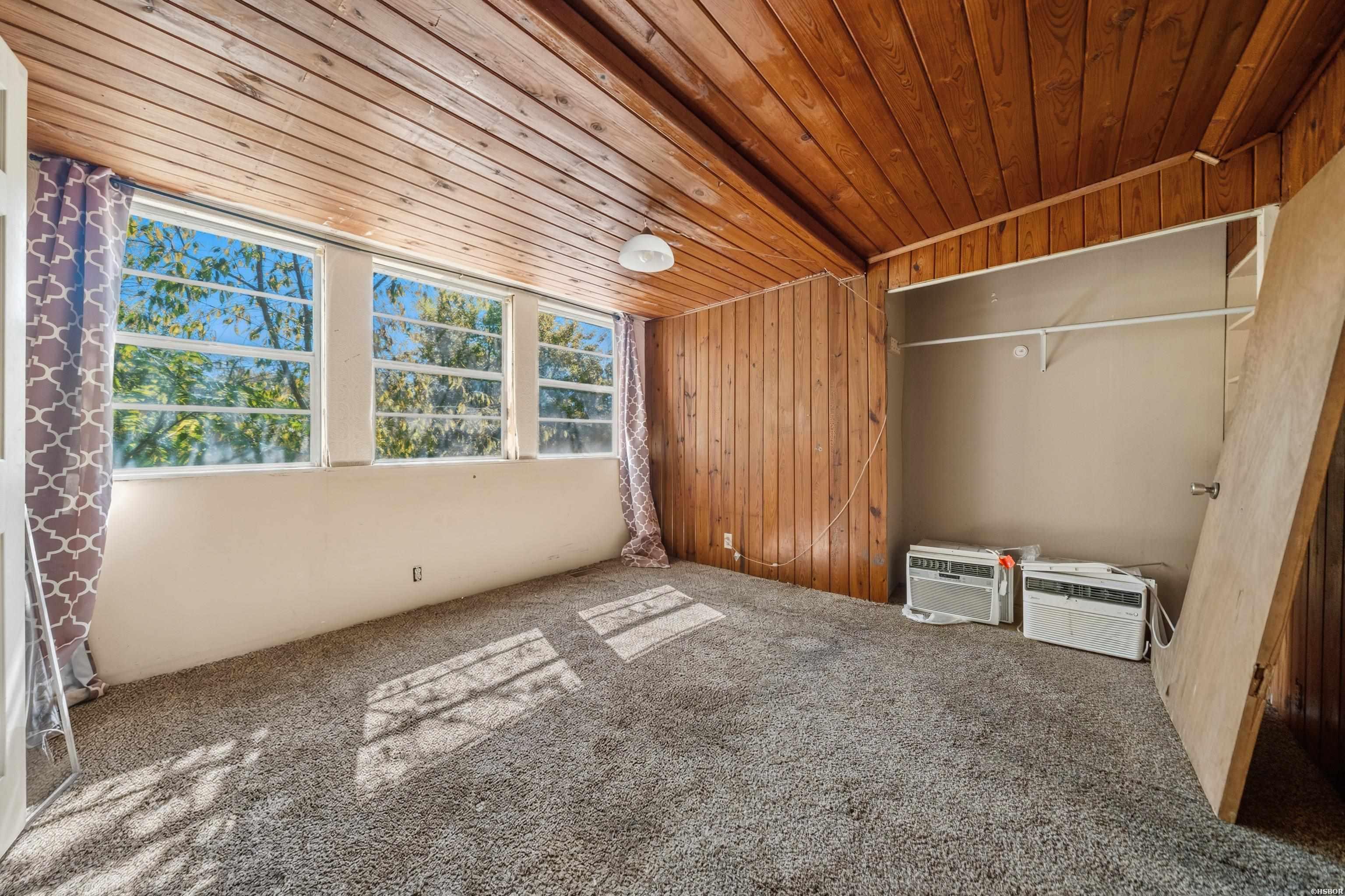 211 Jerome Street Property Photo 16