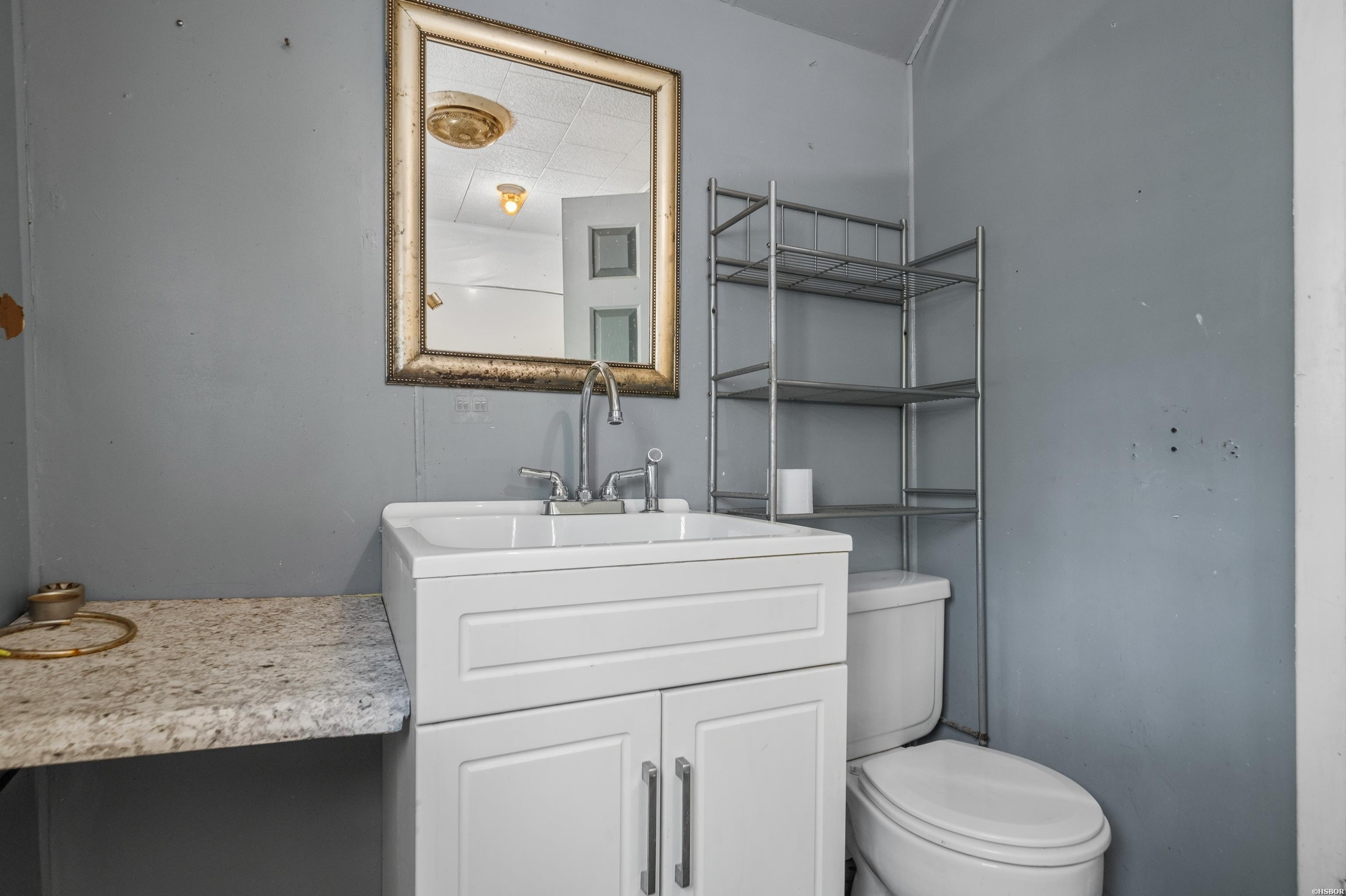 211 Jerome Street Property Photo 17