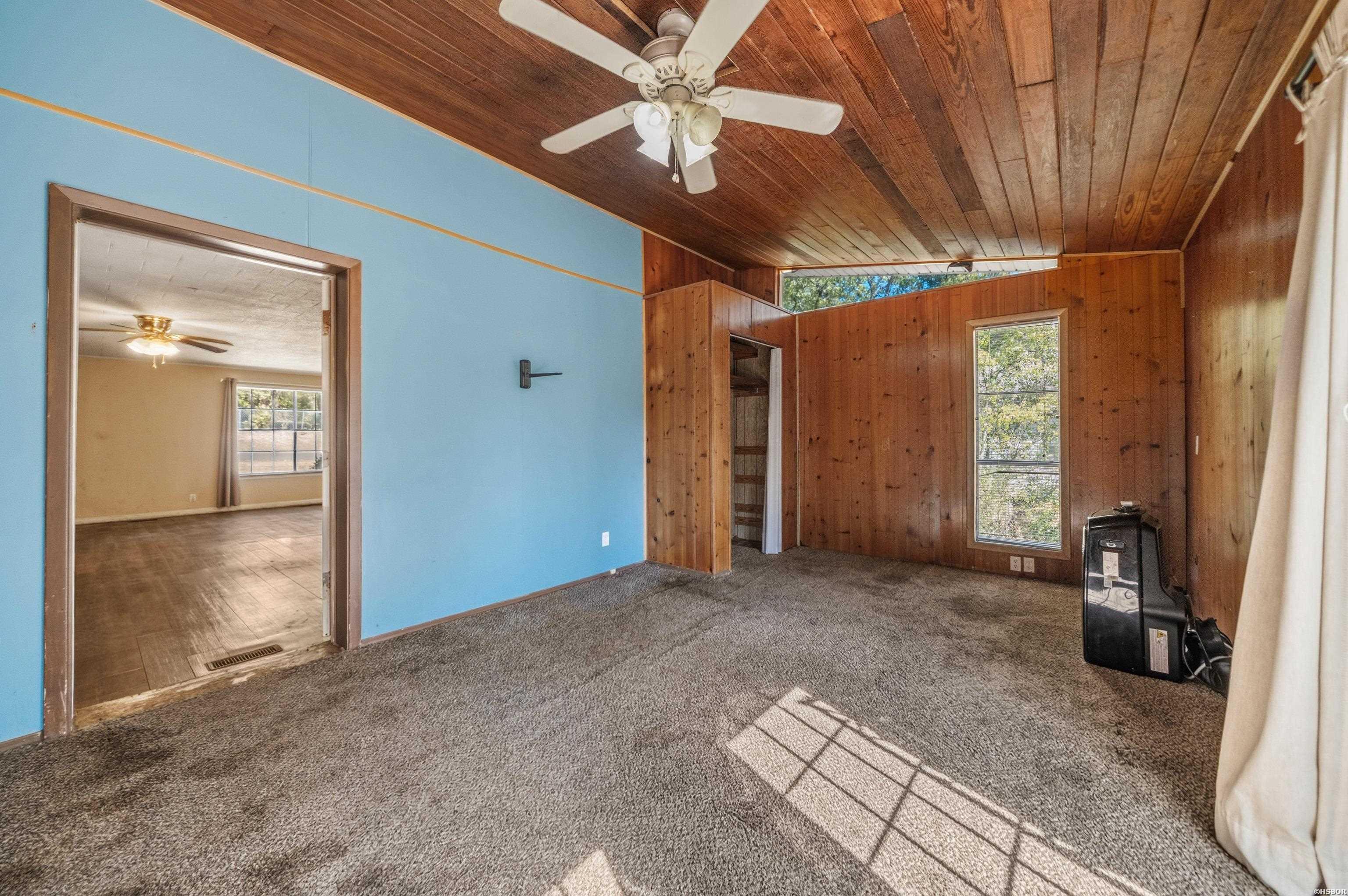 211 Jerome Street Property Photo 21