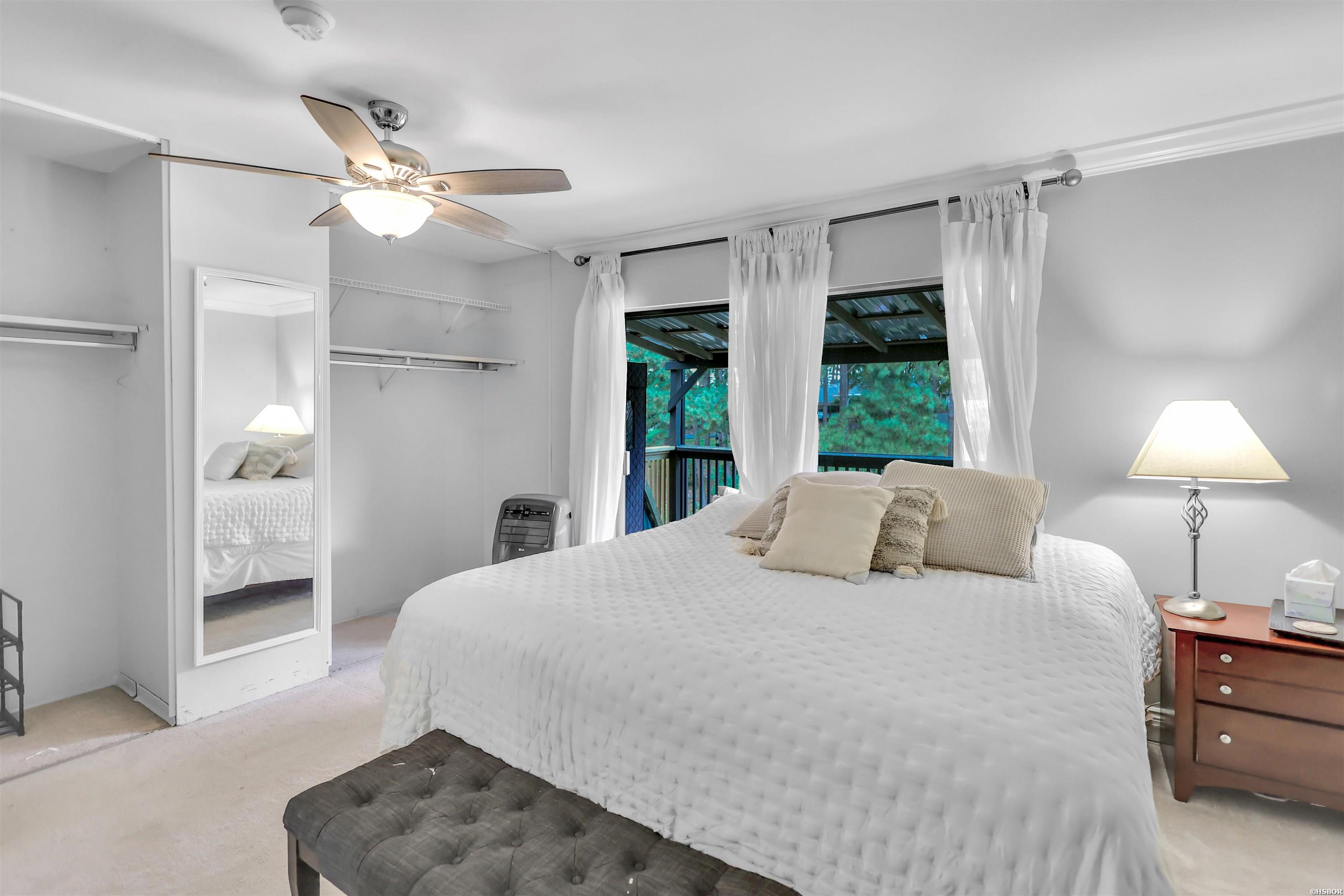 100 Discovery Bay Lane Property Photo 10