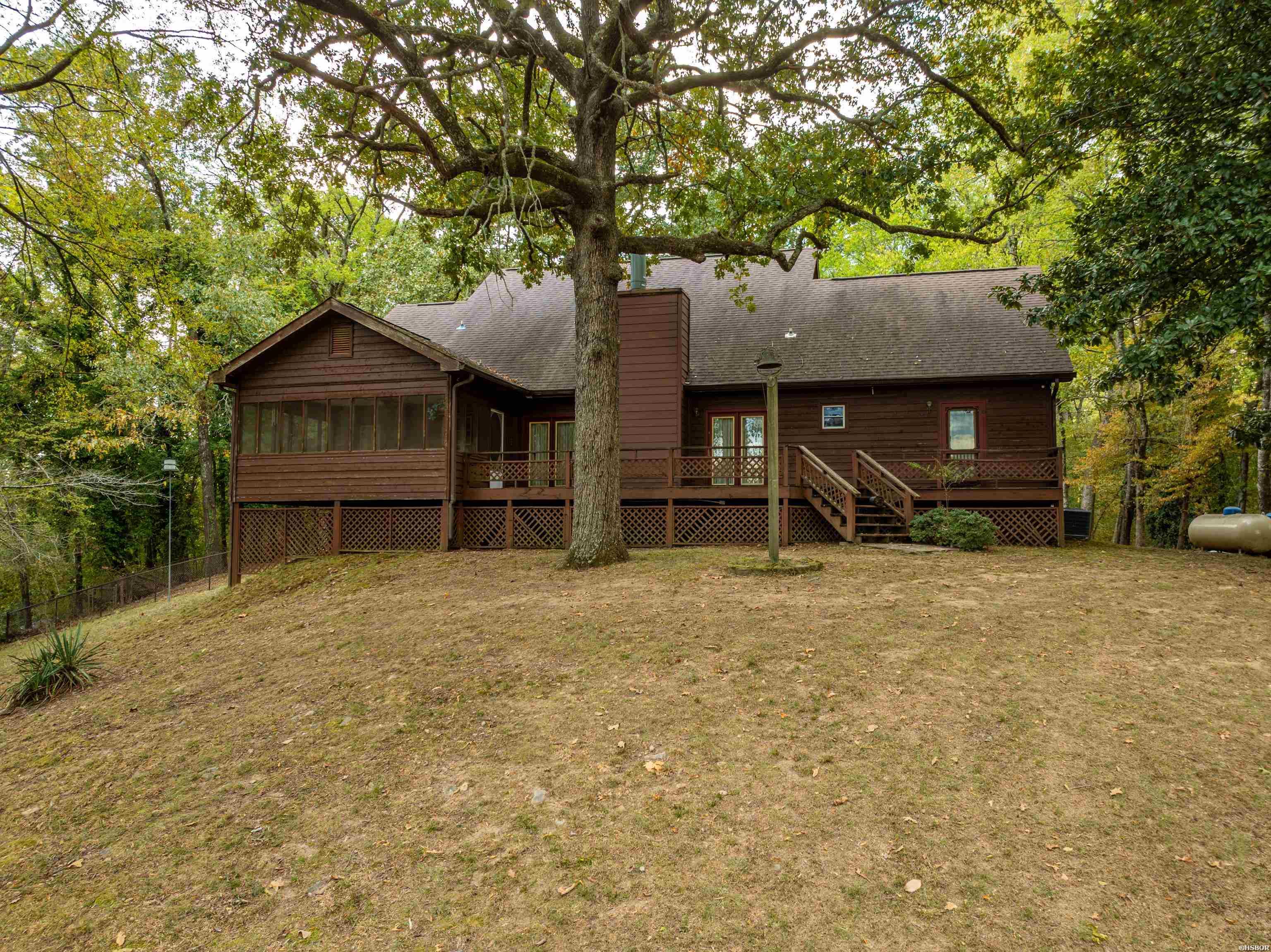 2648 Shady Grove Road Property Photo 8