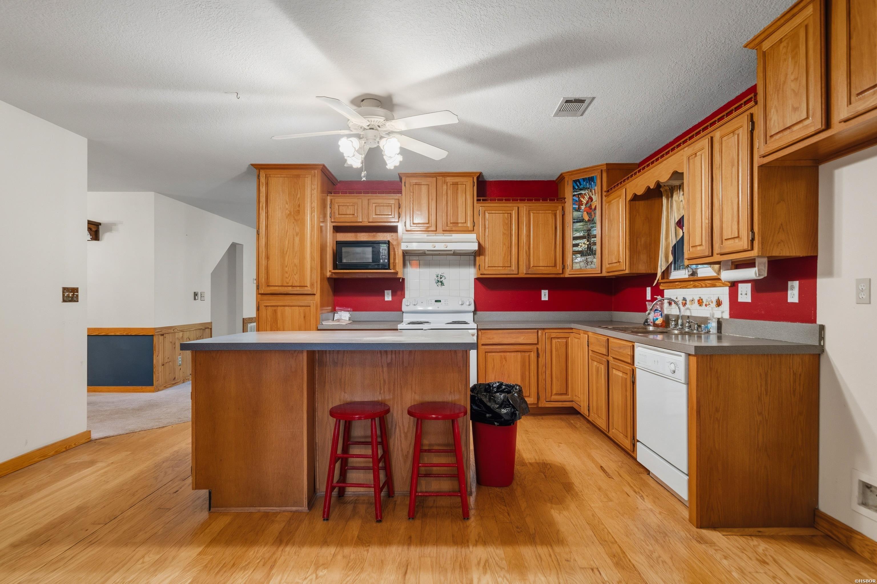 2648 Shady Grove Road Property Photo 24