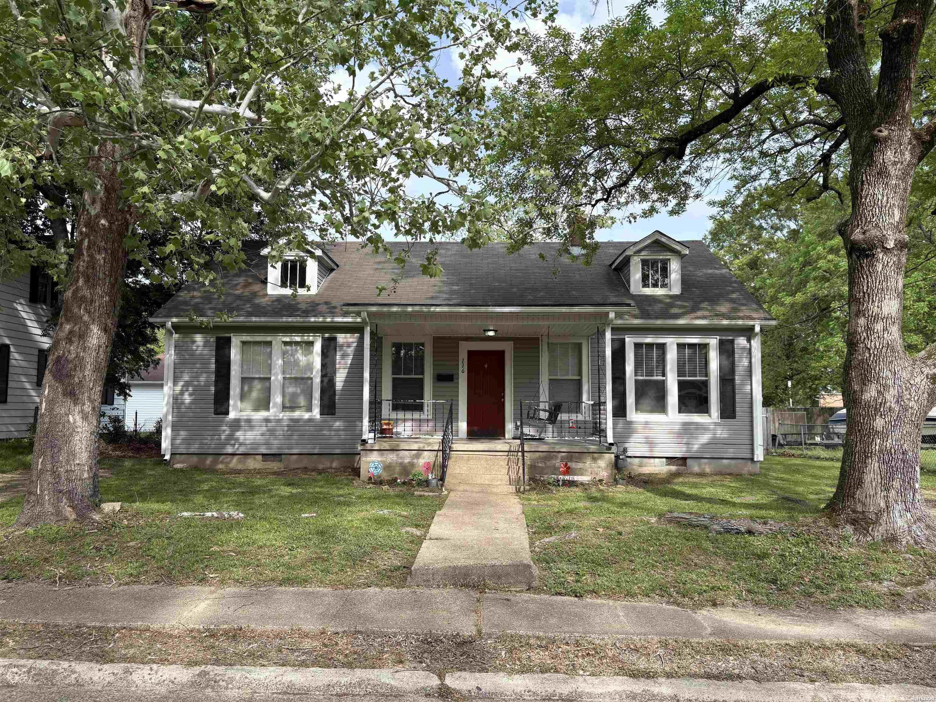 226 N 14th Street Property Photo 1