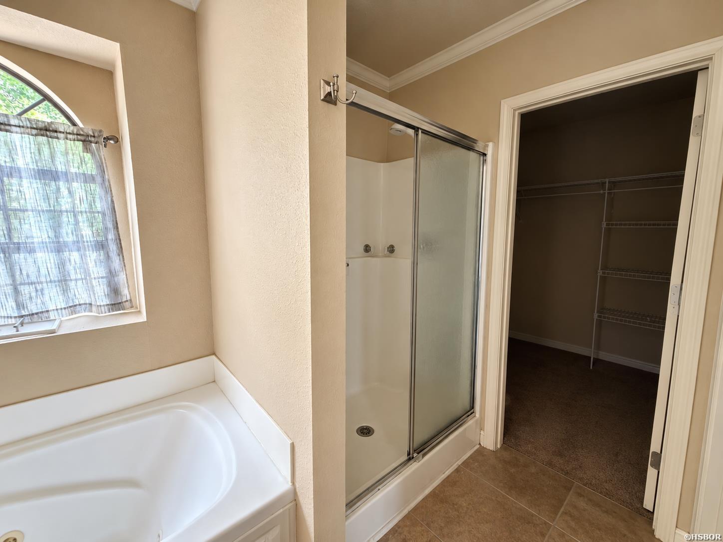 2506 Elaine Street Property Photo 10