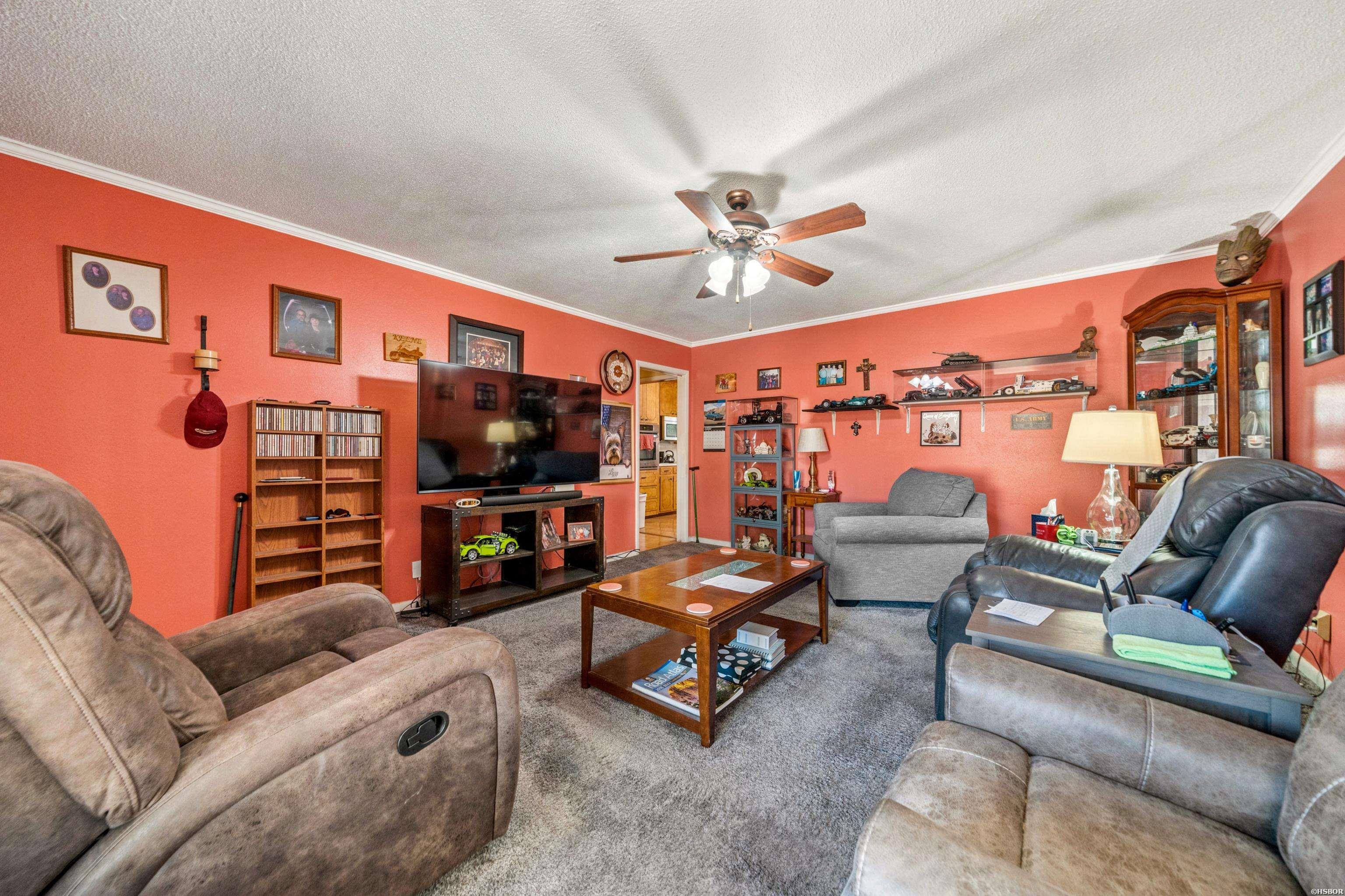 204 Westwood Street Property Photo 5