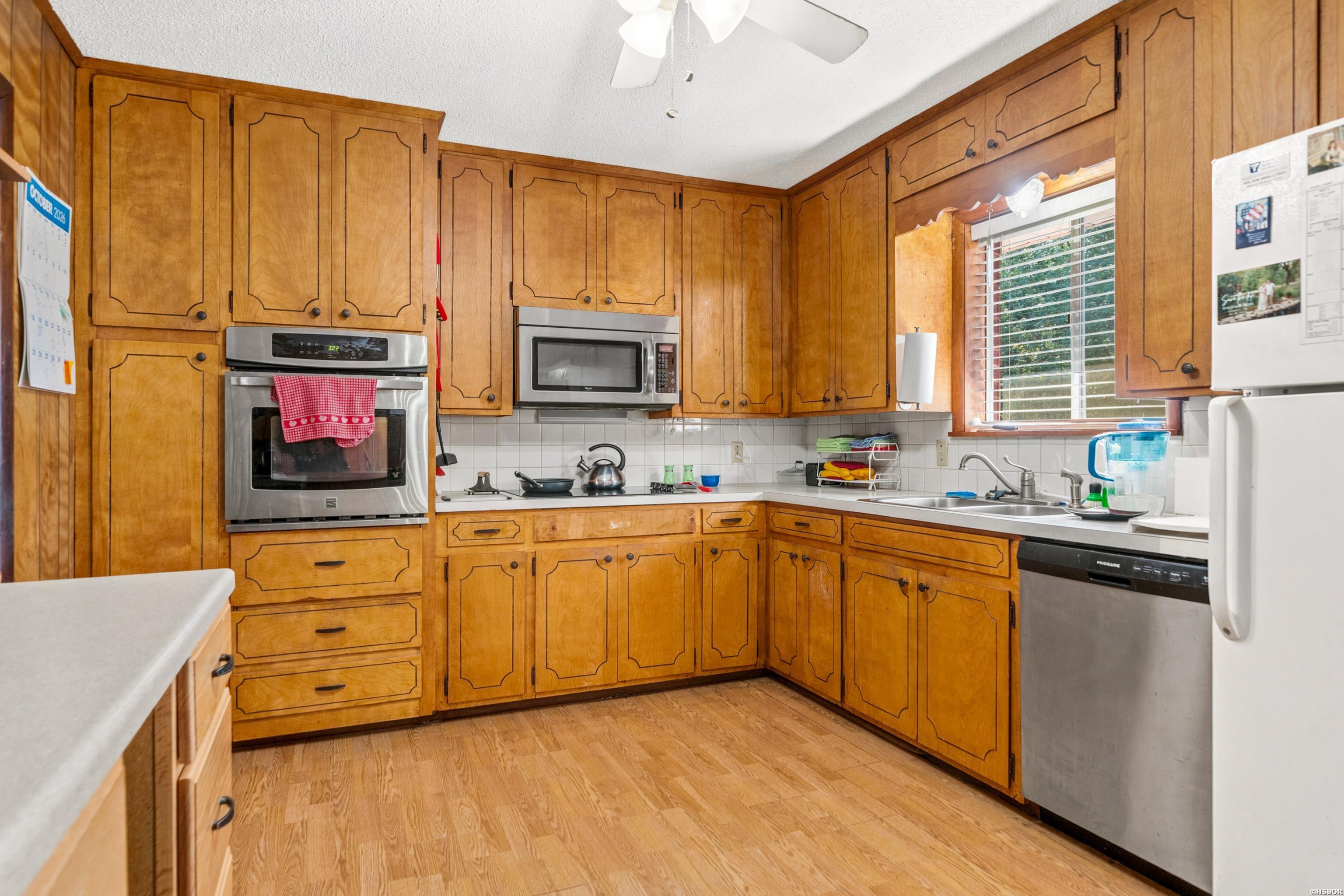 204 Westwood Street Property Photo 10