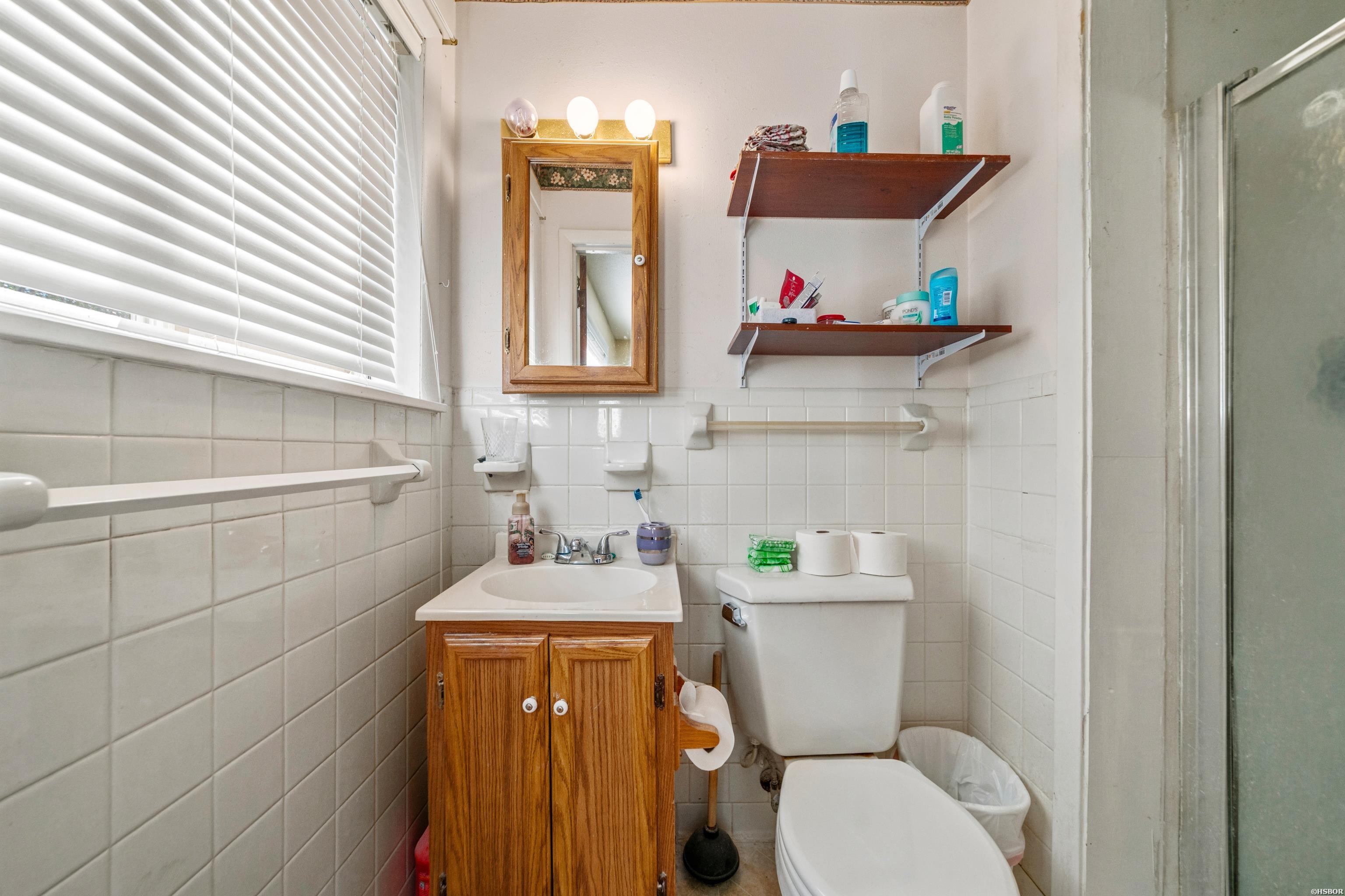 204 Westwood Street Property Photo 31