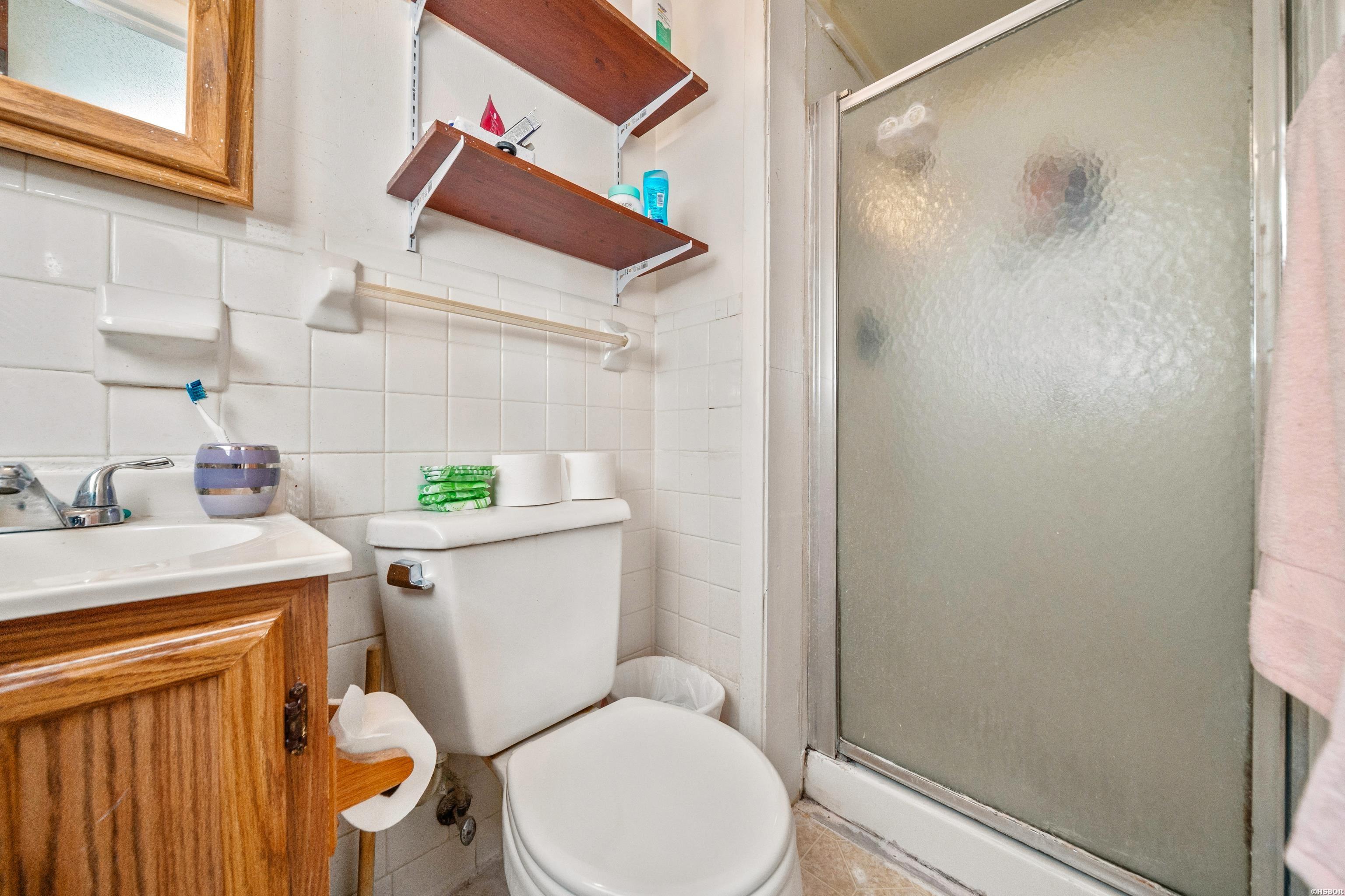 204 Westwood Street Property Photo 32