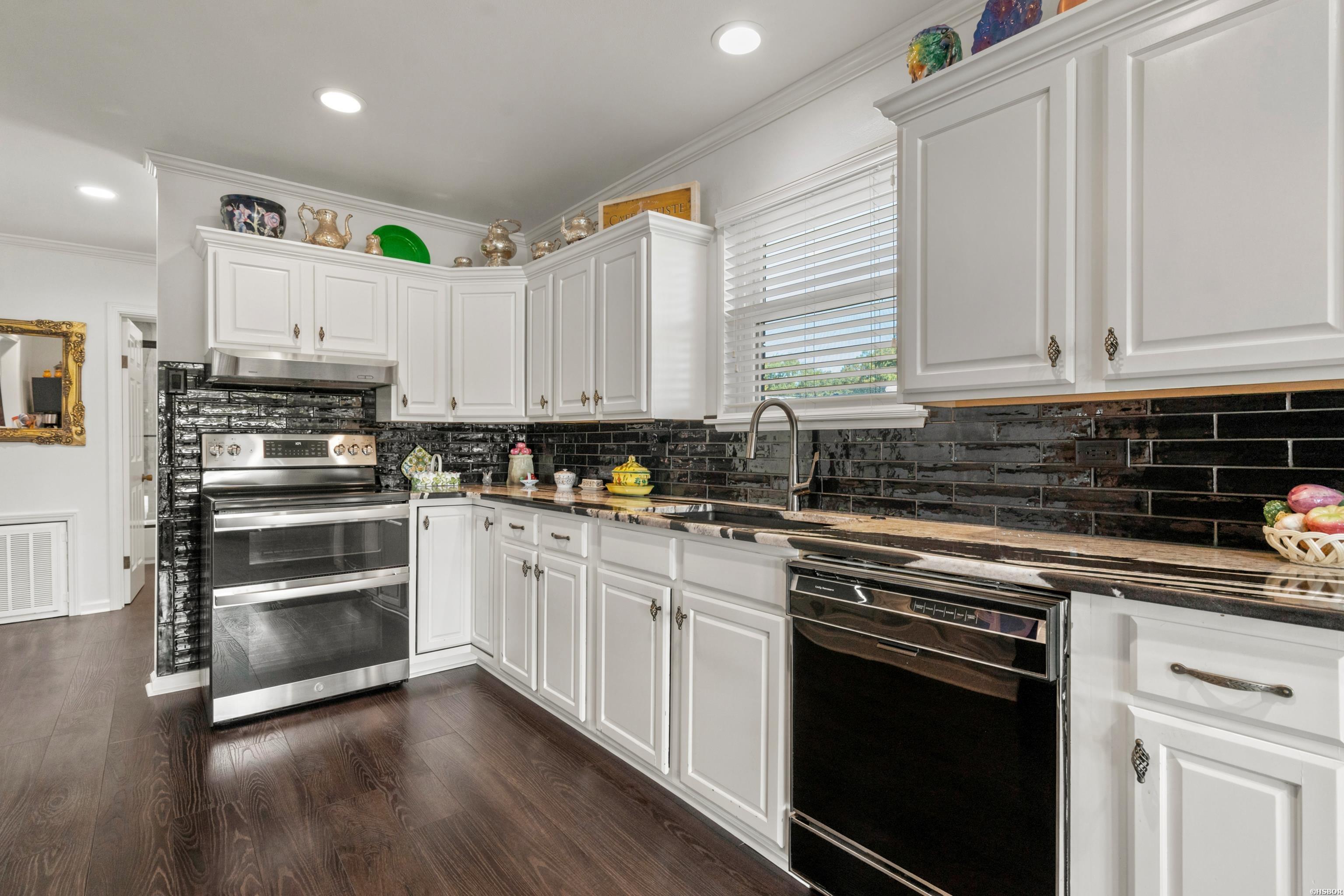 111 Miller Landing Property Photo 11