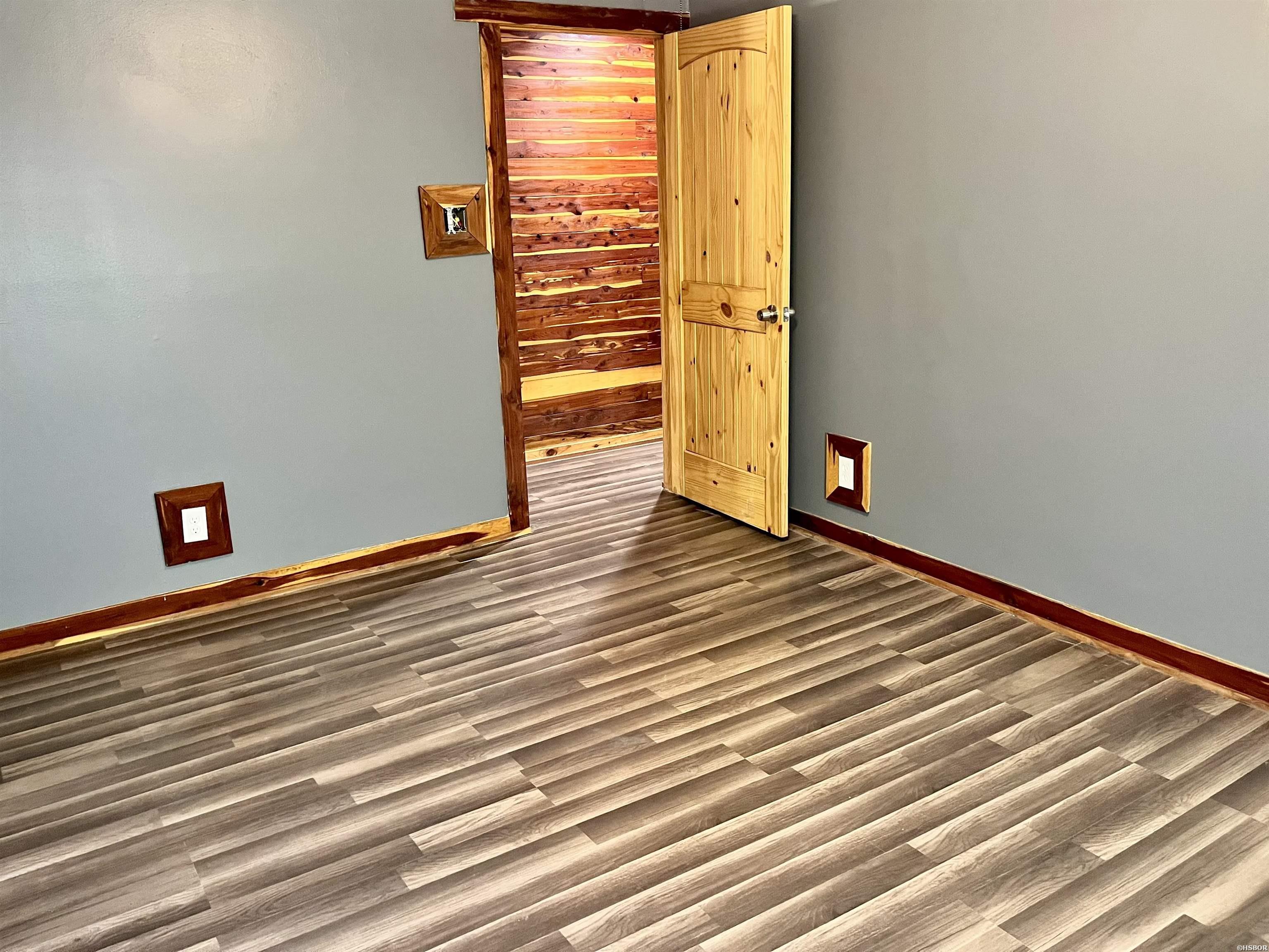 20 Fuller Road Property Photo 15