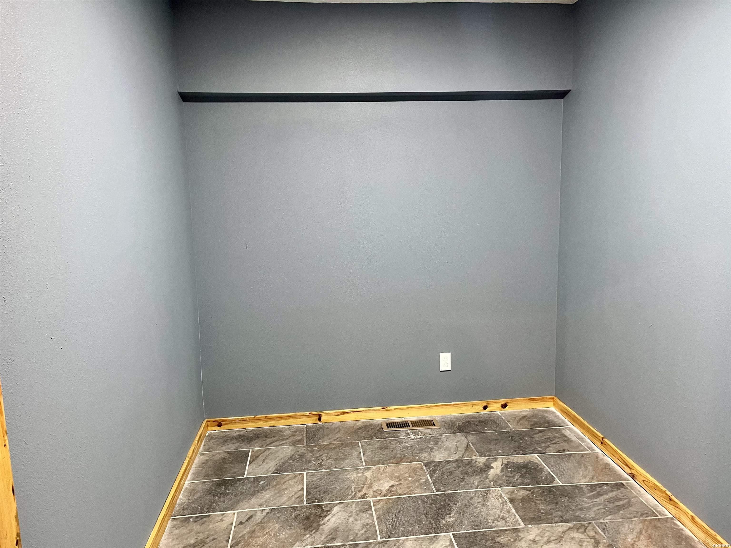 20 Fuller Road Property Photo 23