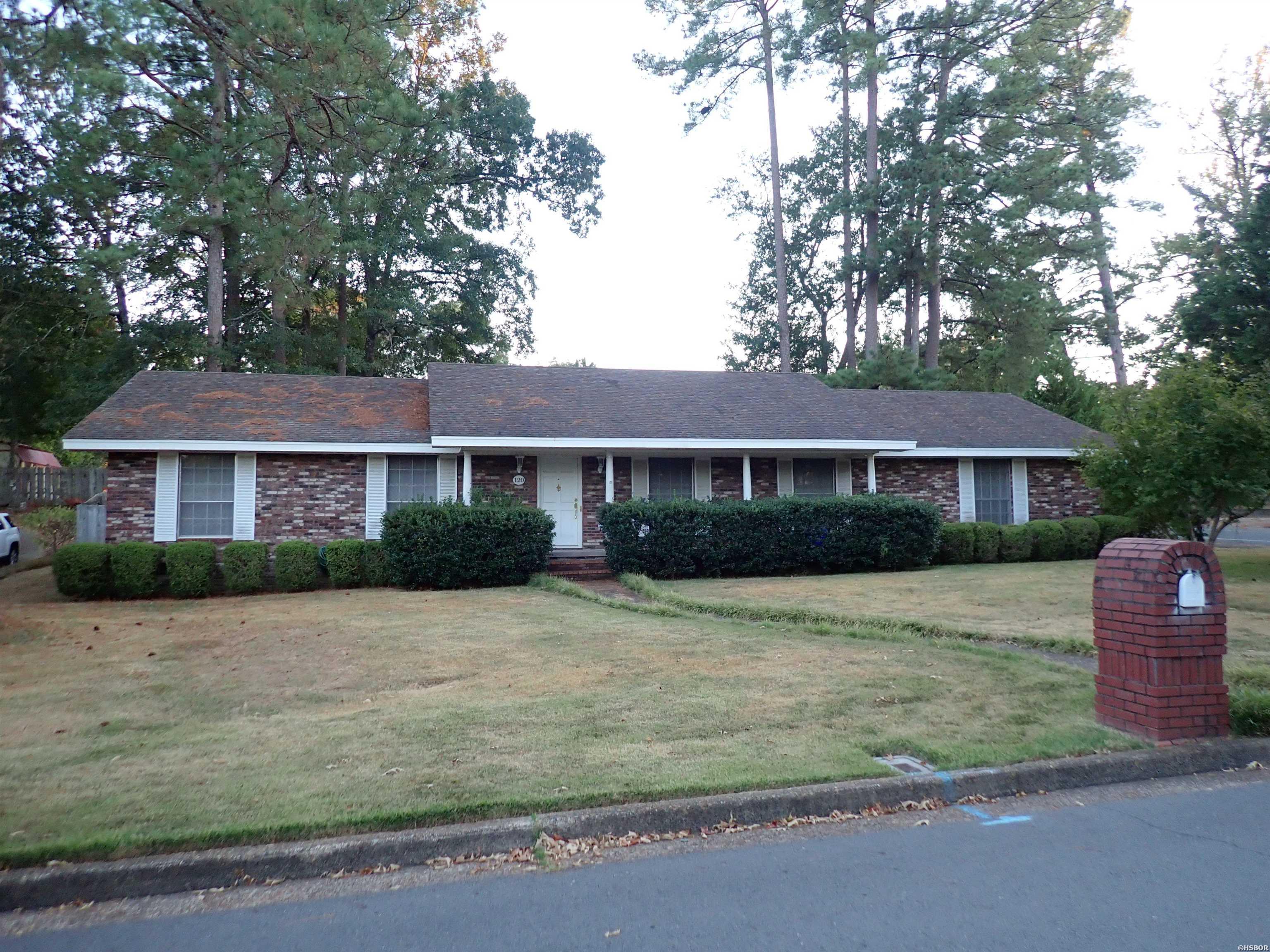 120 Evonshire Drive Property Photo 2
