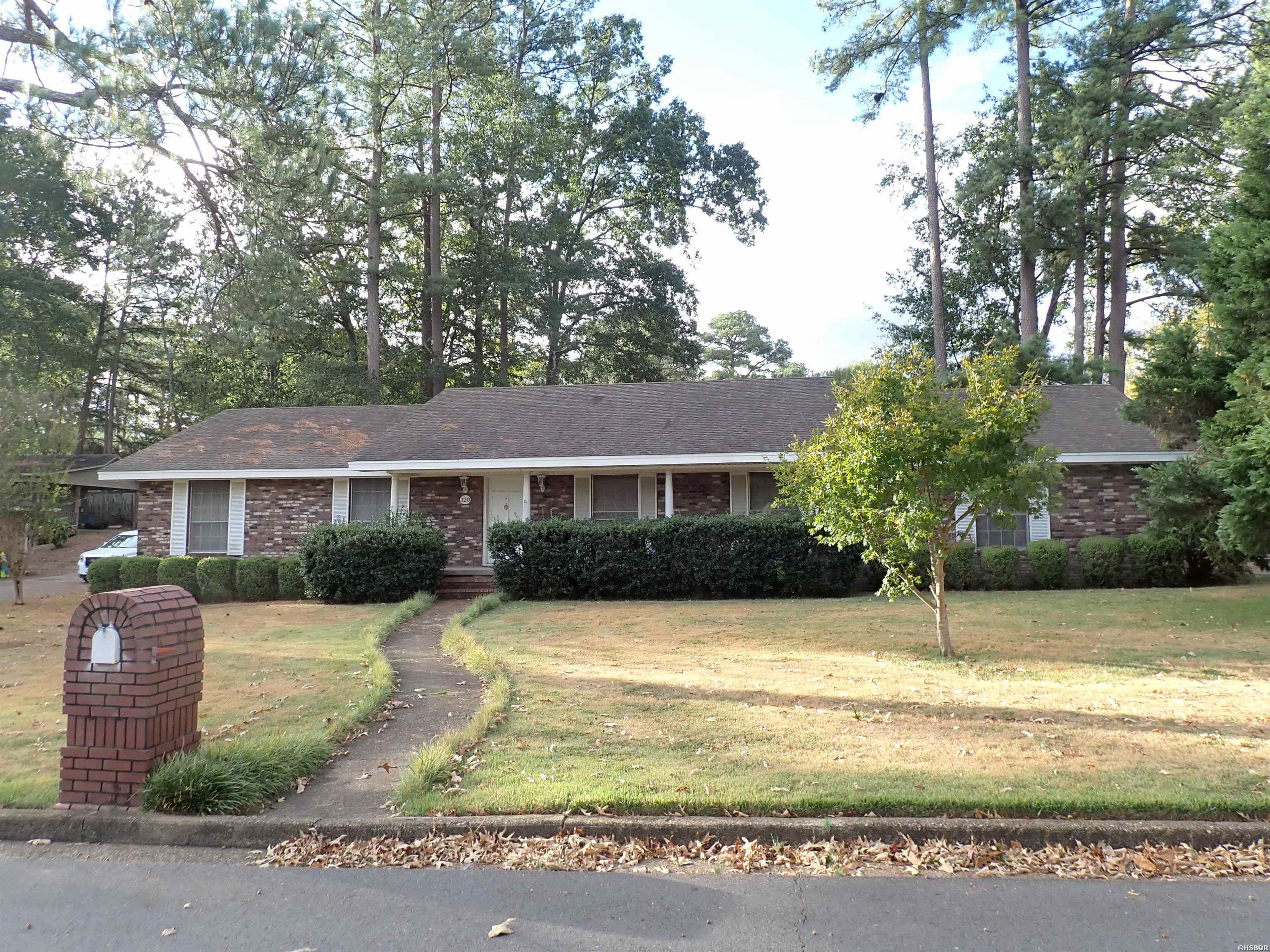 120 Evonshire Drive Property Photo 3