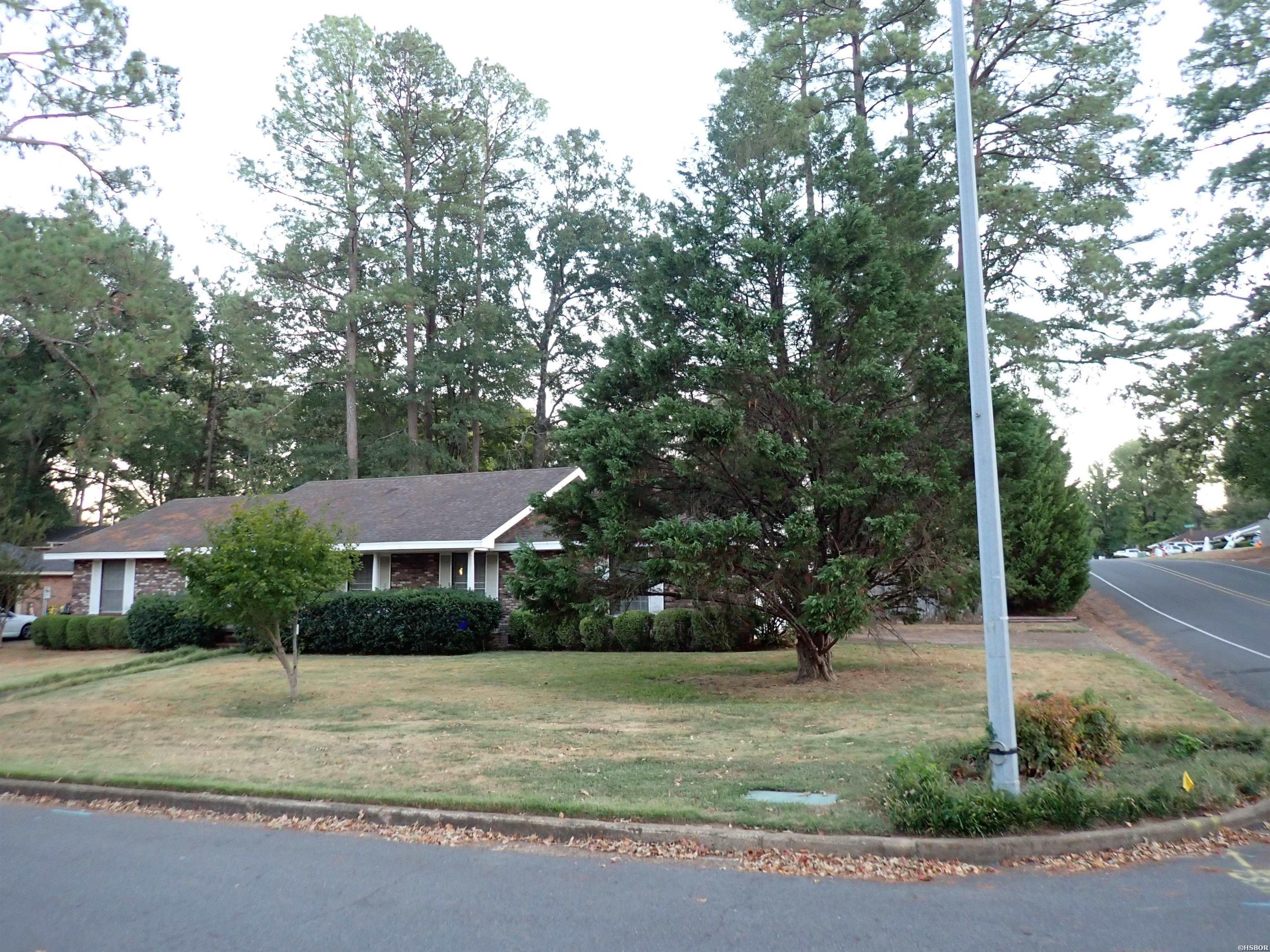 120 Evonshire Drive Property Photo 5
