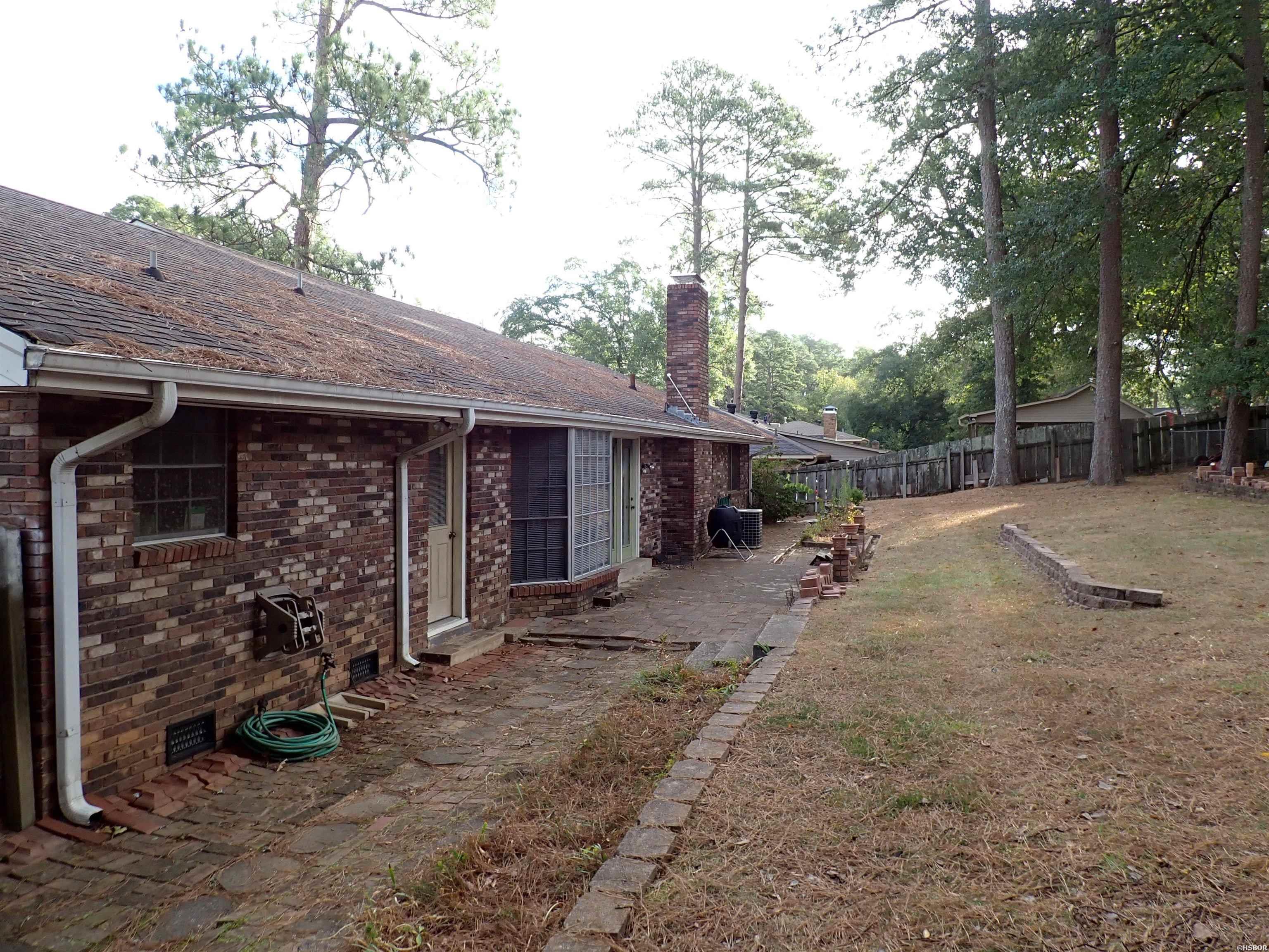 120 Evonshire Drive Property Photo 8