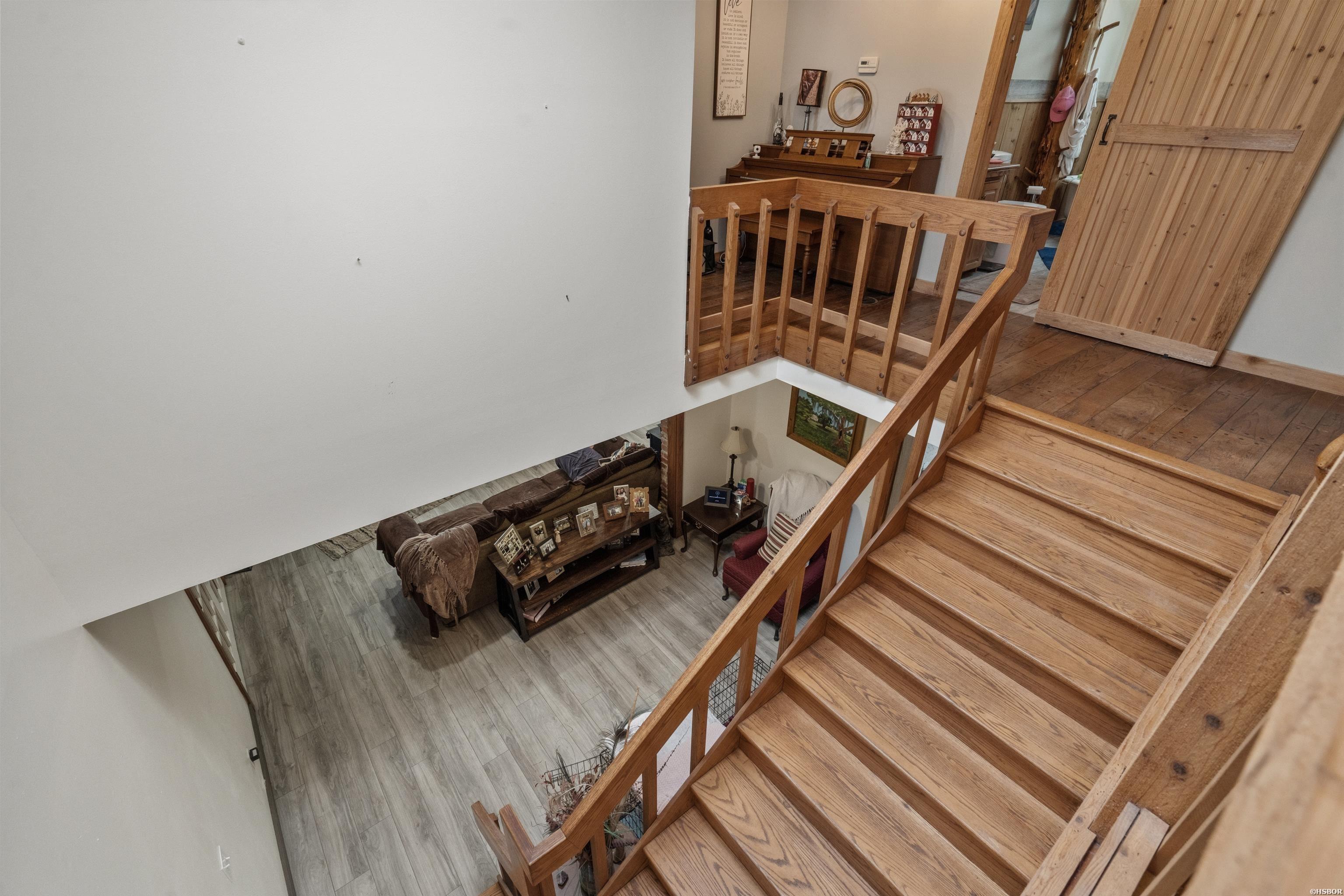 111 Loveless Lane Property Photo 4