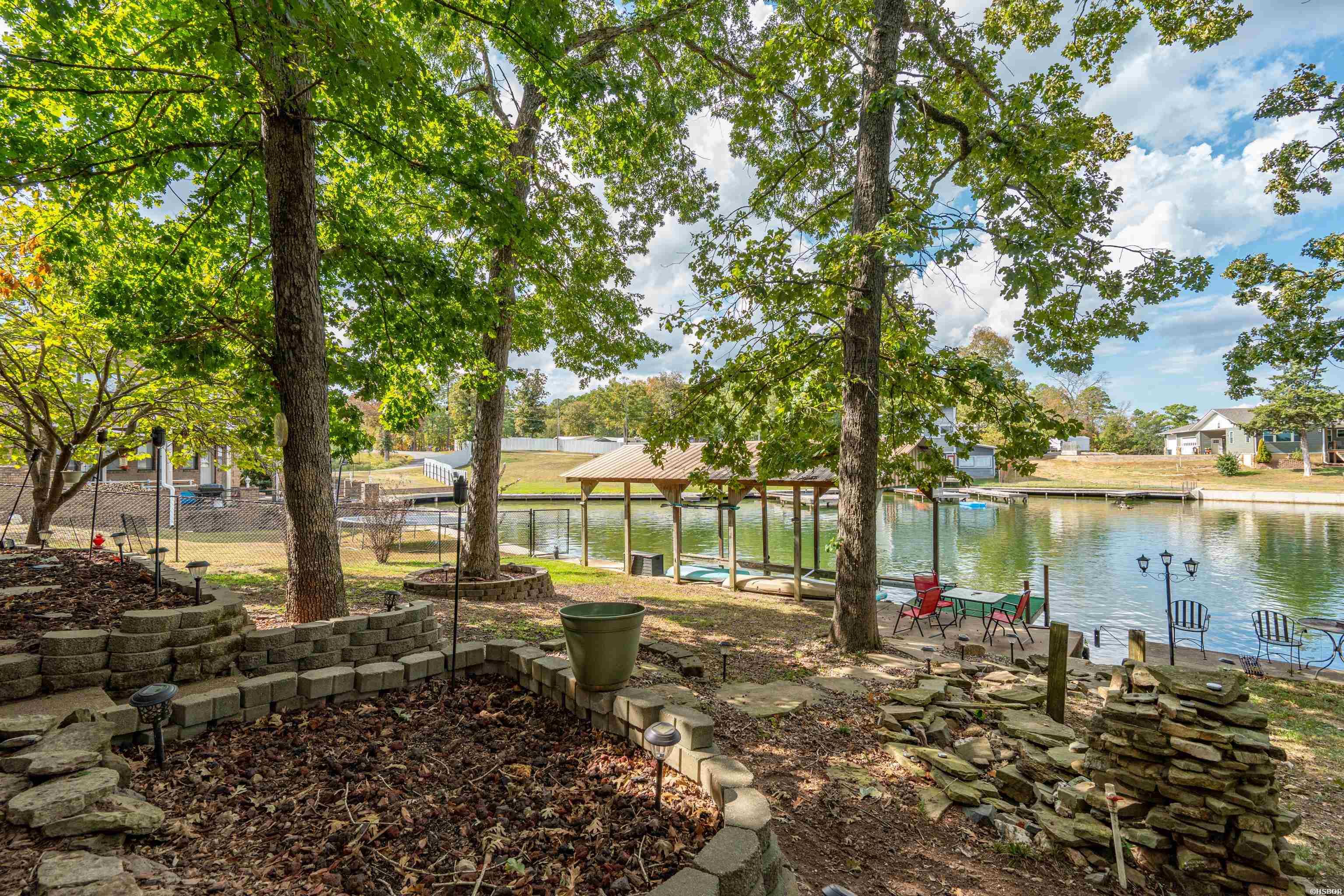 111 Loveless Lane Property Photo 33