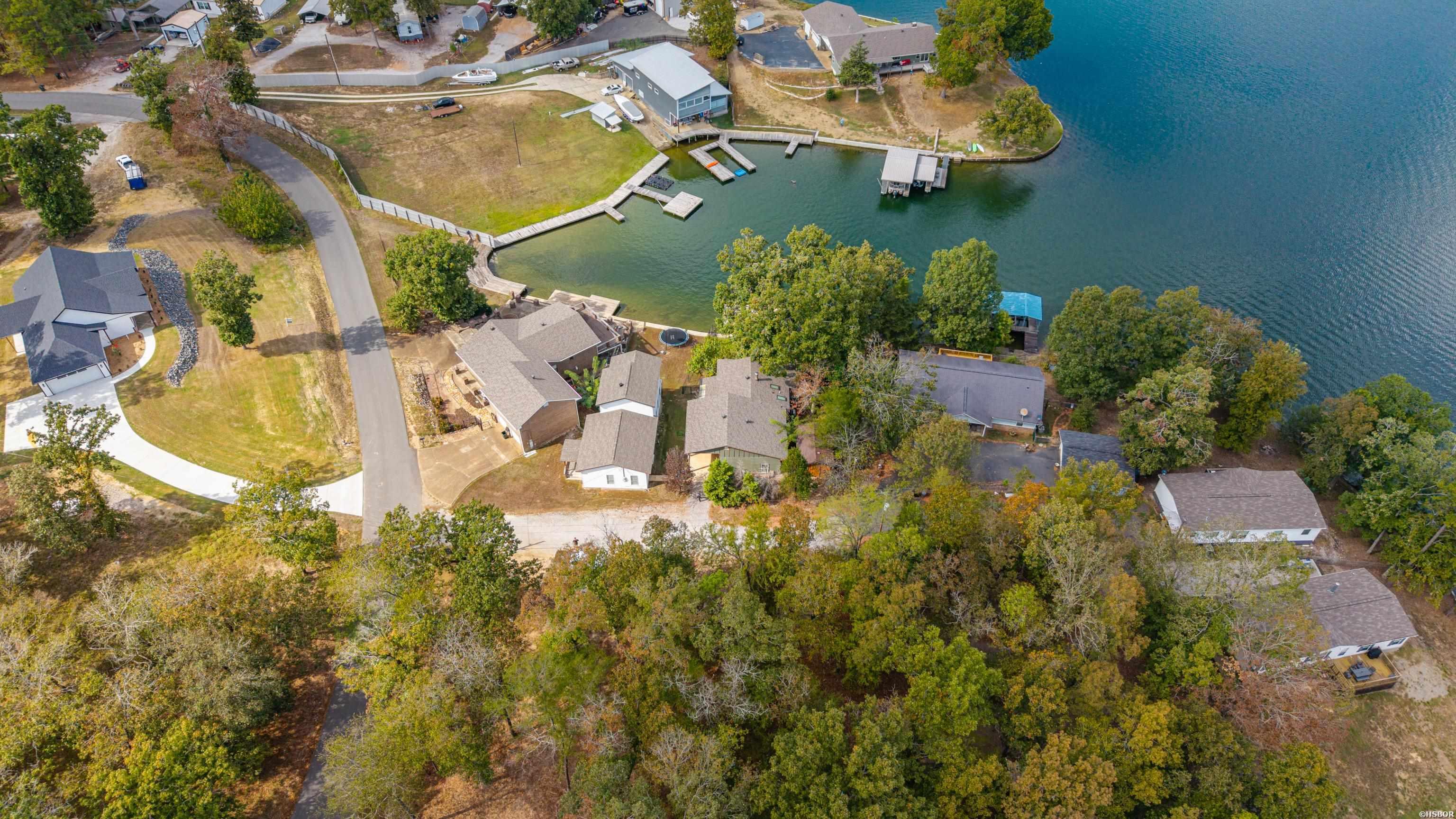 111 Loveless Lane Property Photo 47