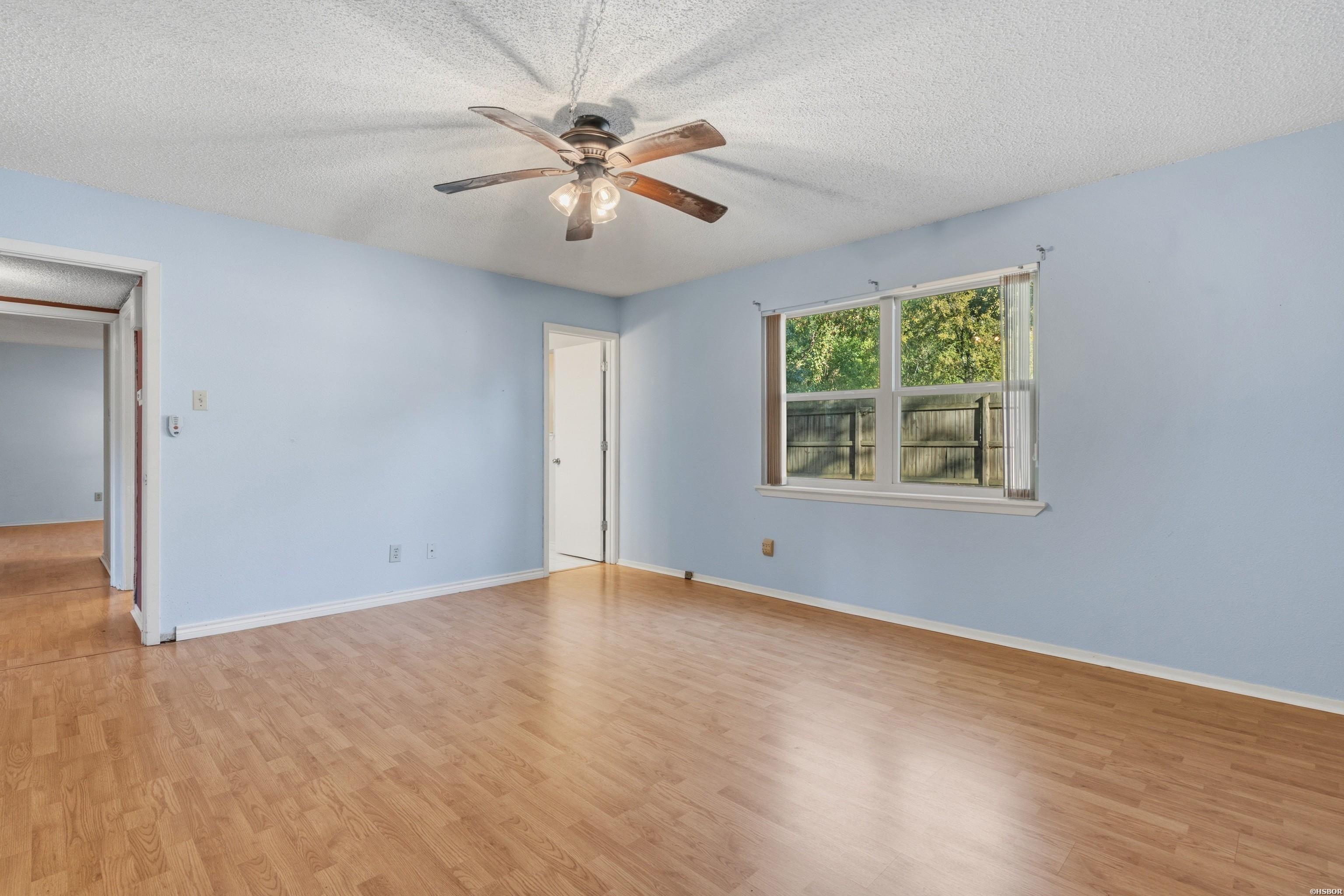 220 Cooper Street Property Photo 7