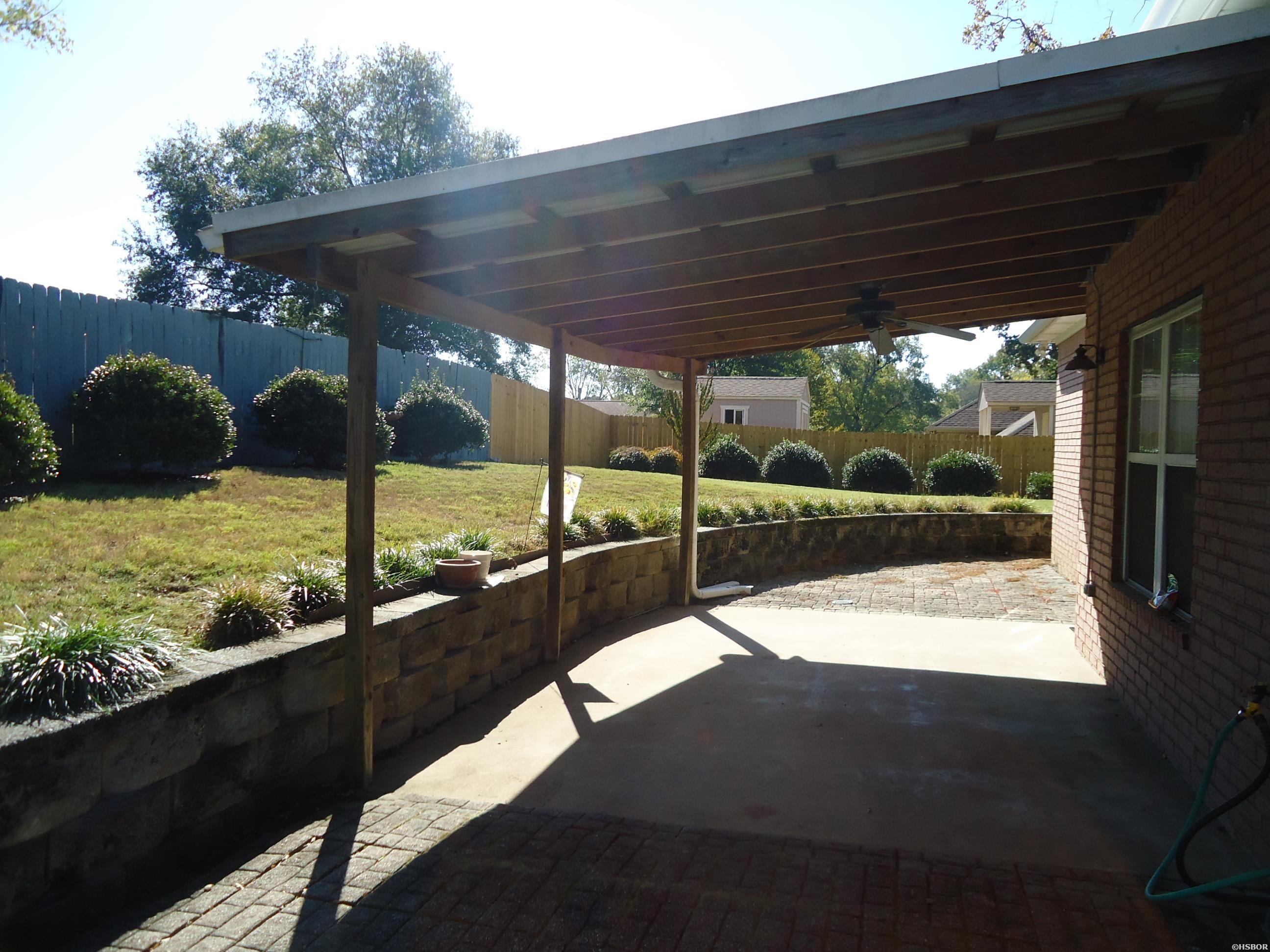 117 Shady Woods Court Property Photo 30