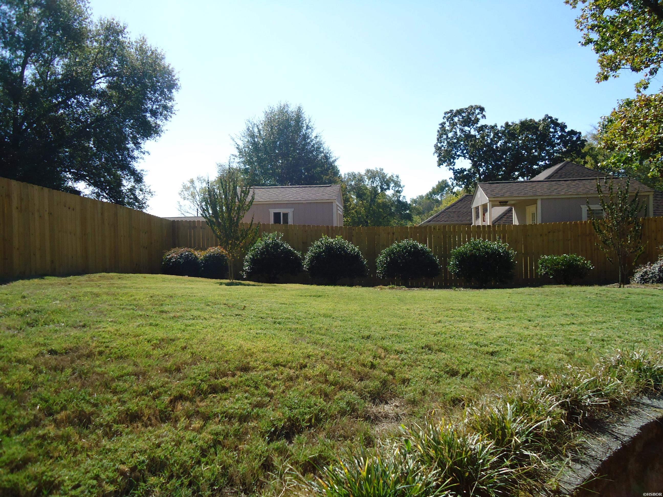 117 Shady Woods Court Property Photo 32