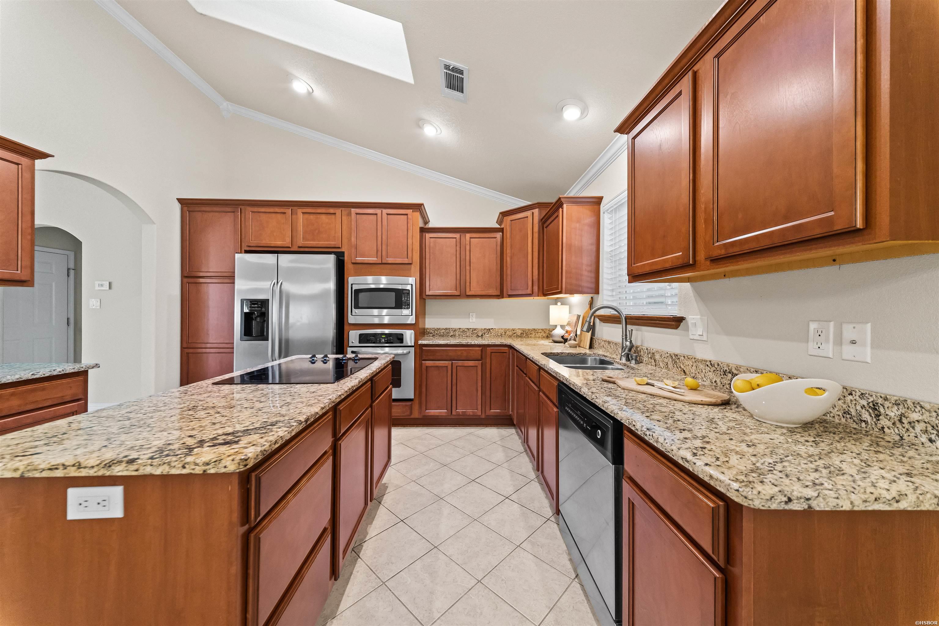 138 Southpark Place Property Photo 10