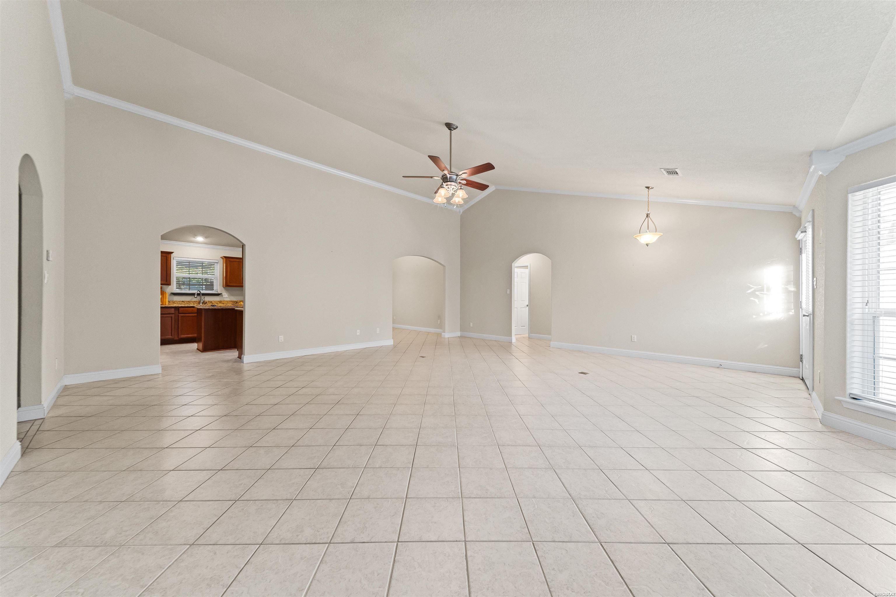 138 Southpark Place Property Photo 14