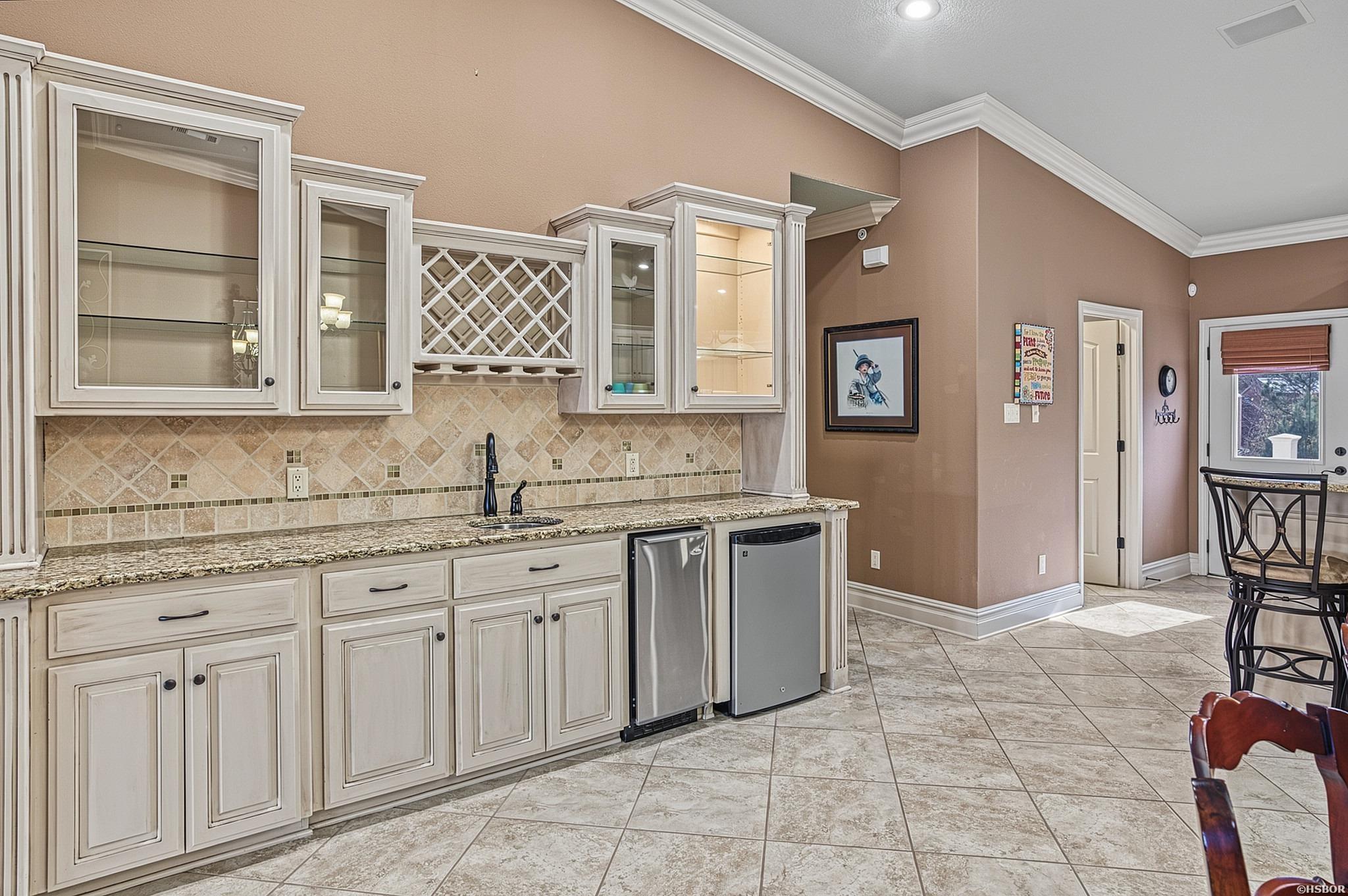 1380 Airport Road Property Photo 14