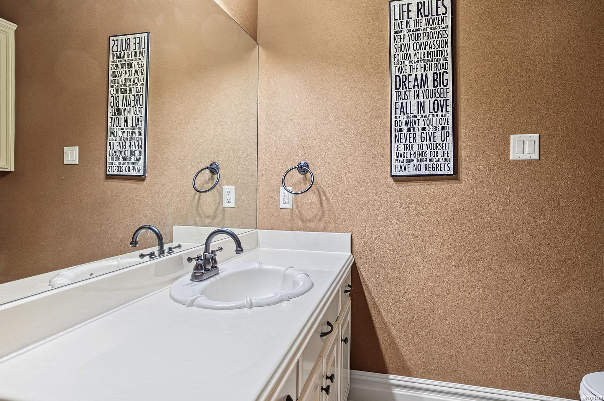 1380 Airport Road Property Photo 43