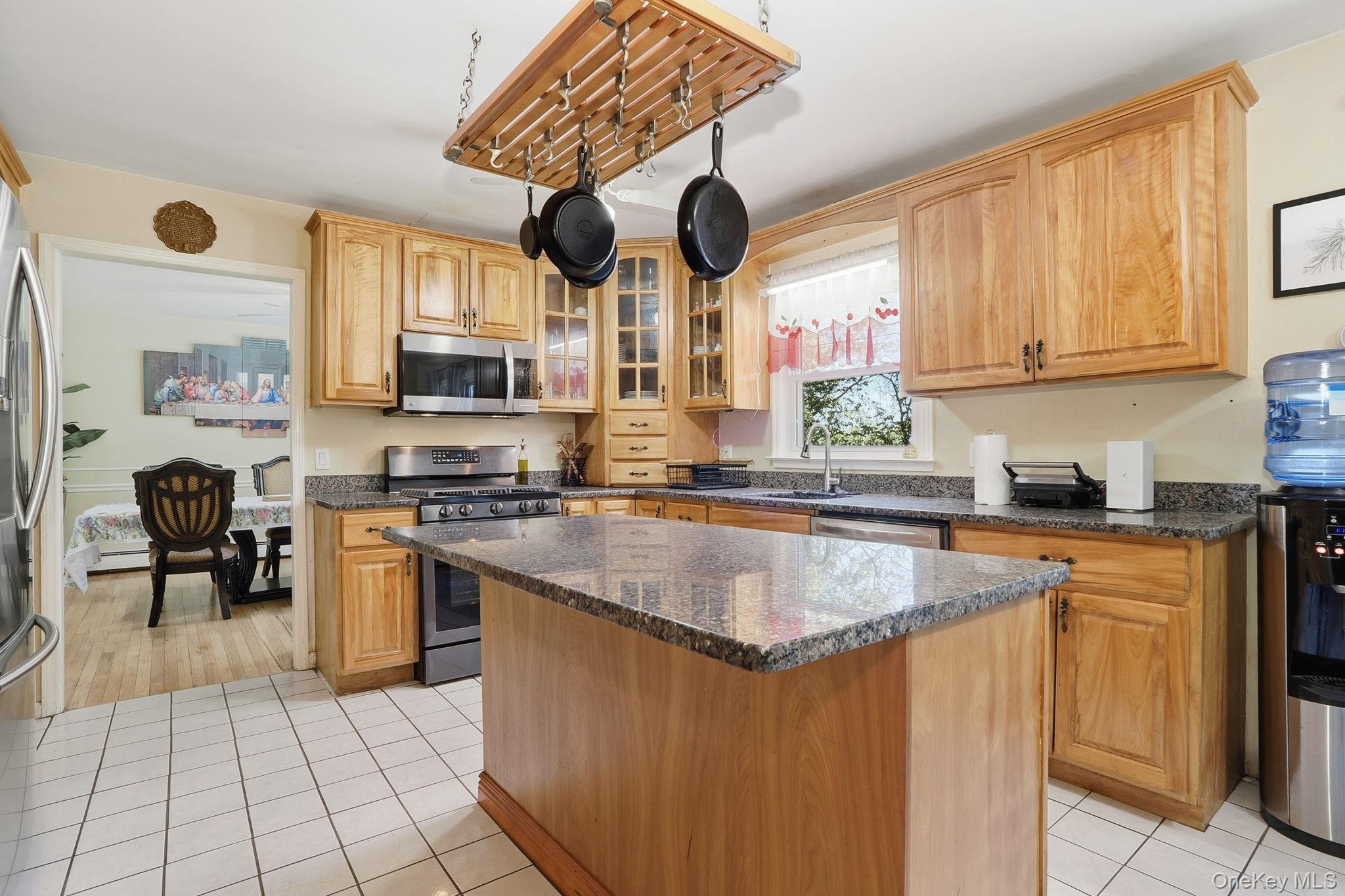 29 Hillview Drive Property Photo 10