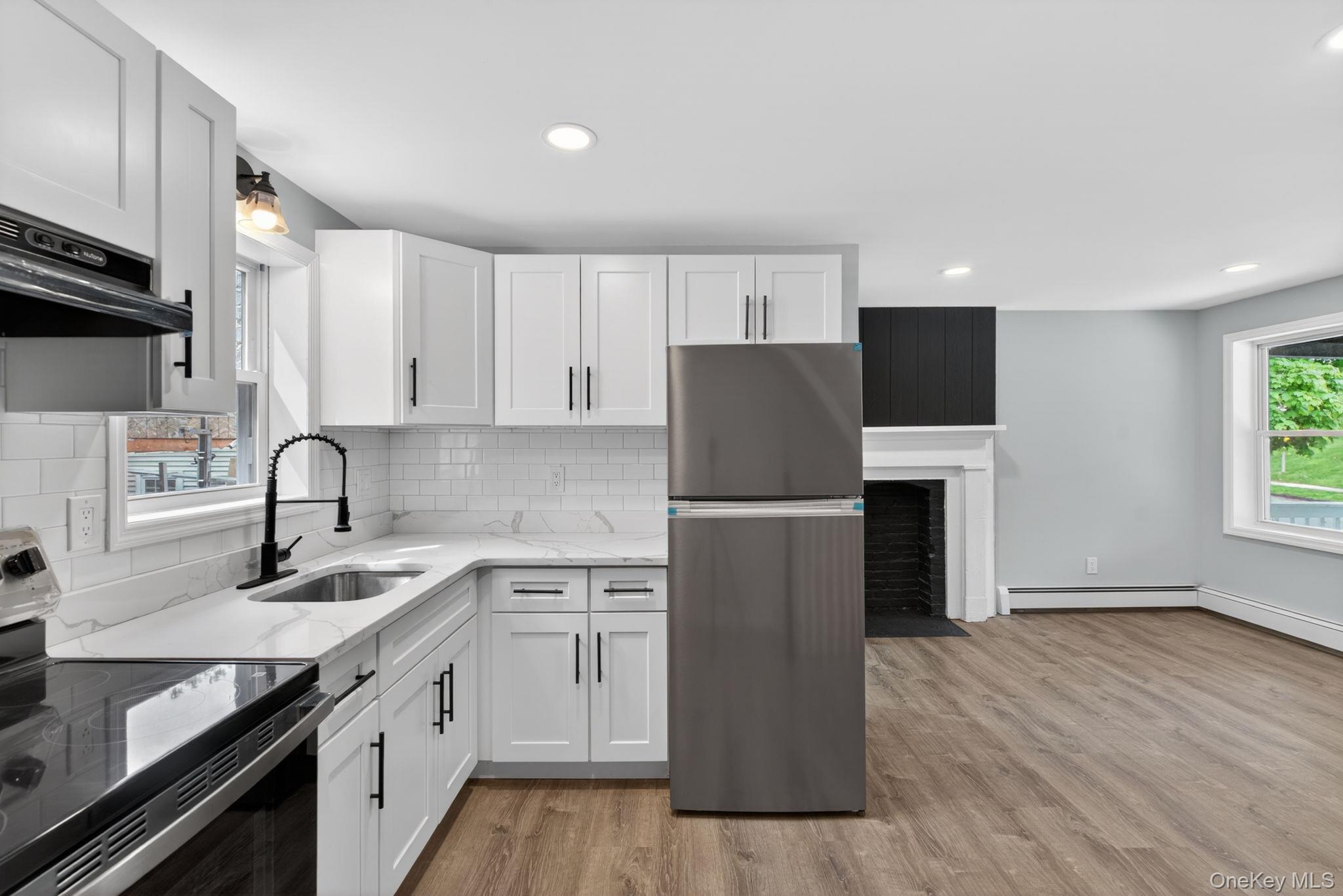 152 N Clinton Street Property Photo 11