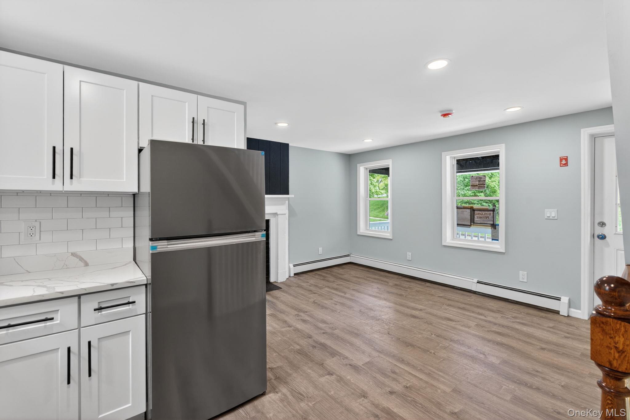 152 N Clinton Street Property Photo 12