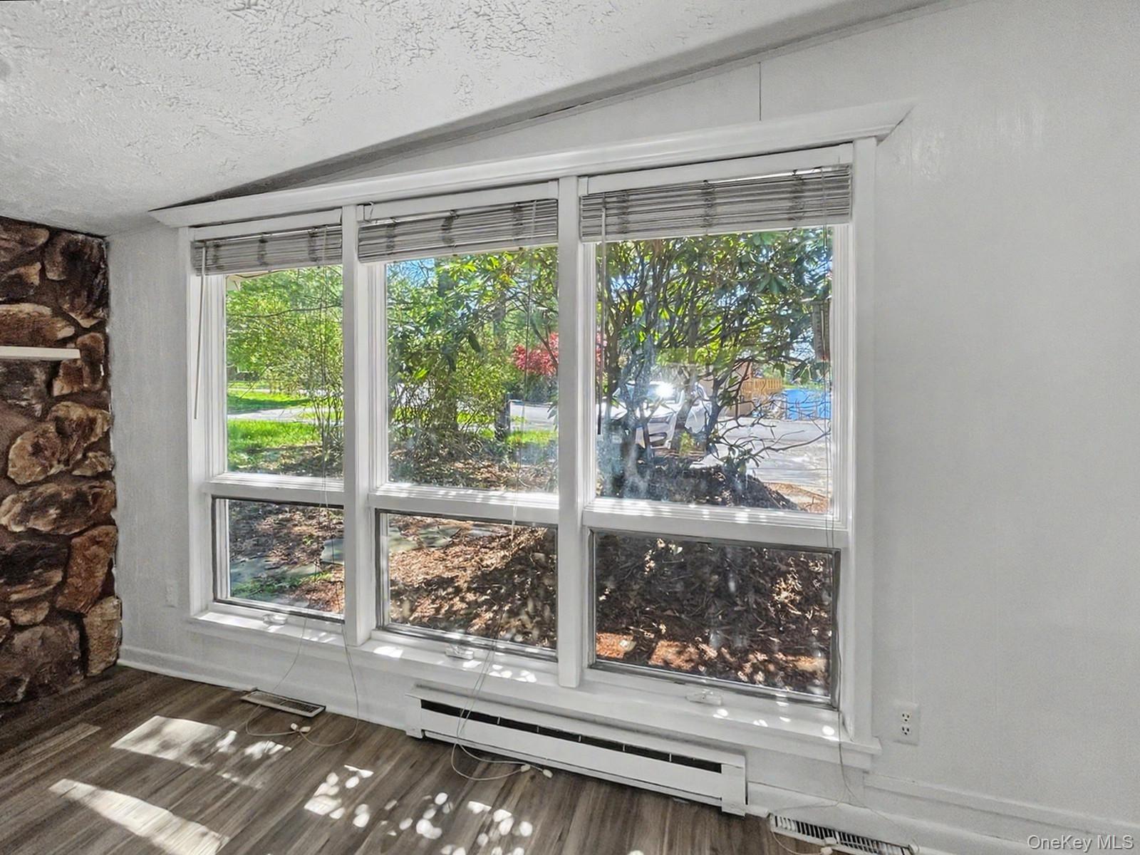 198 Lake Shore Drive Property Photo 4
