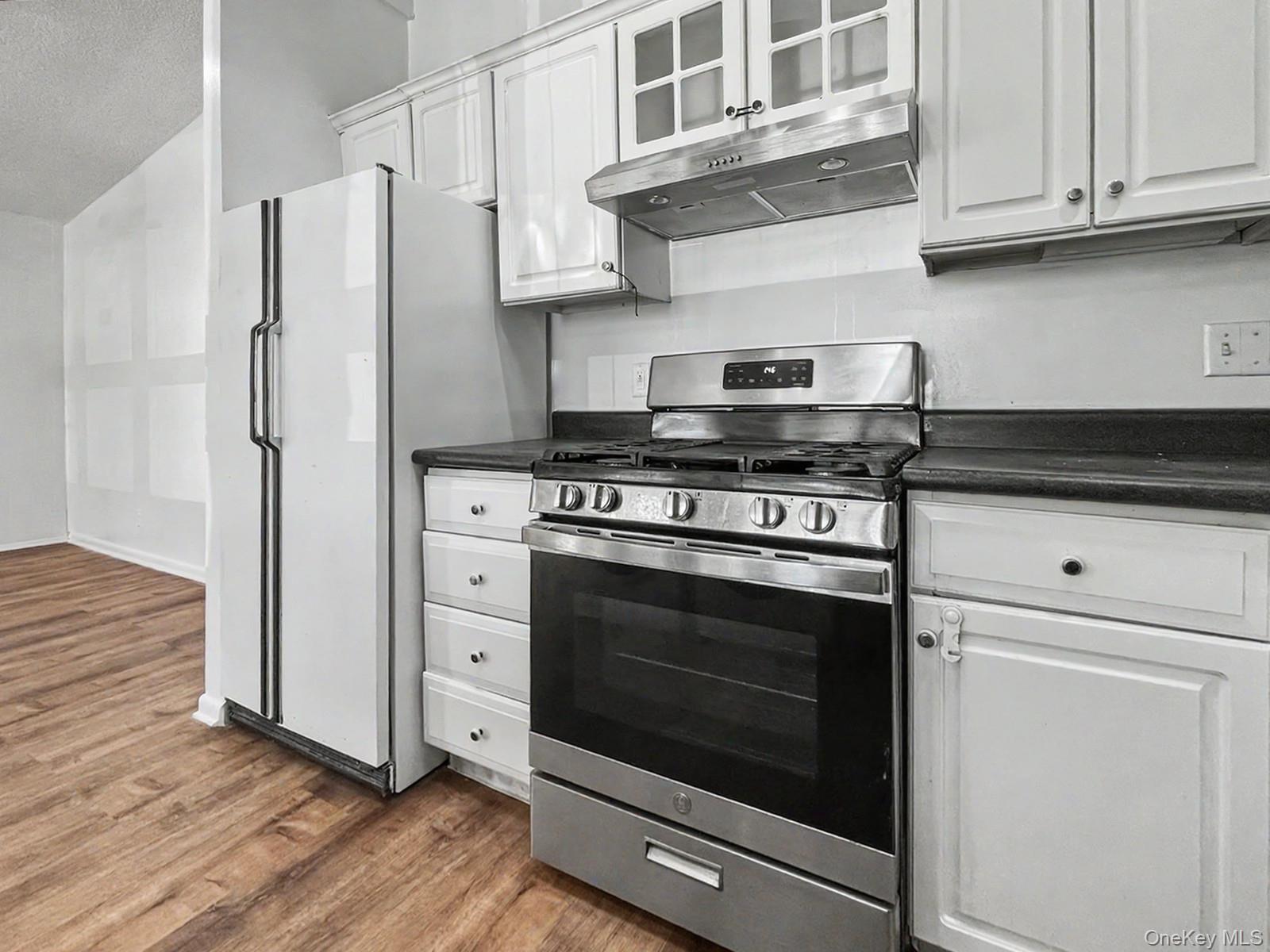 198 Lake Shore Drive Property Photo 10