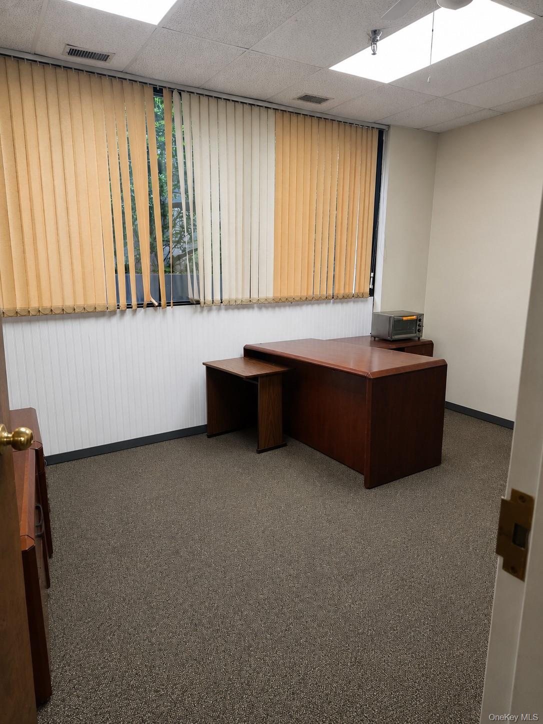 1 Executive Boulevard 105a Property Photo 19