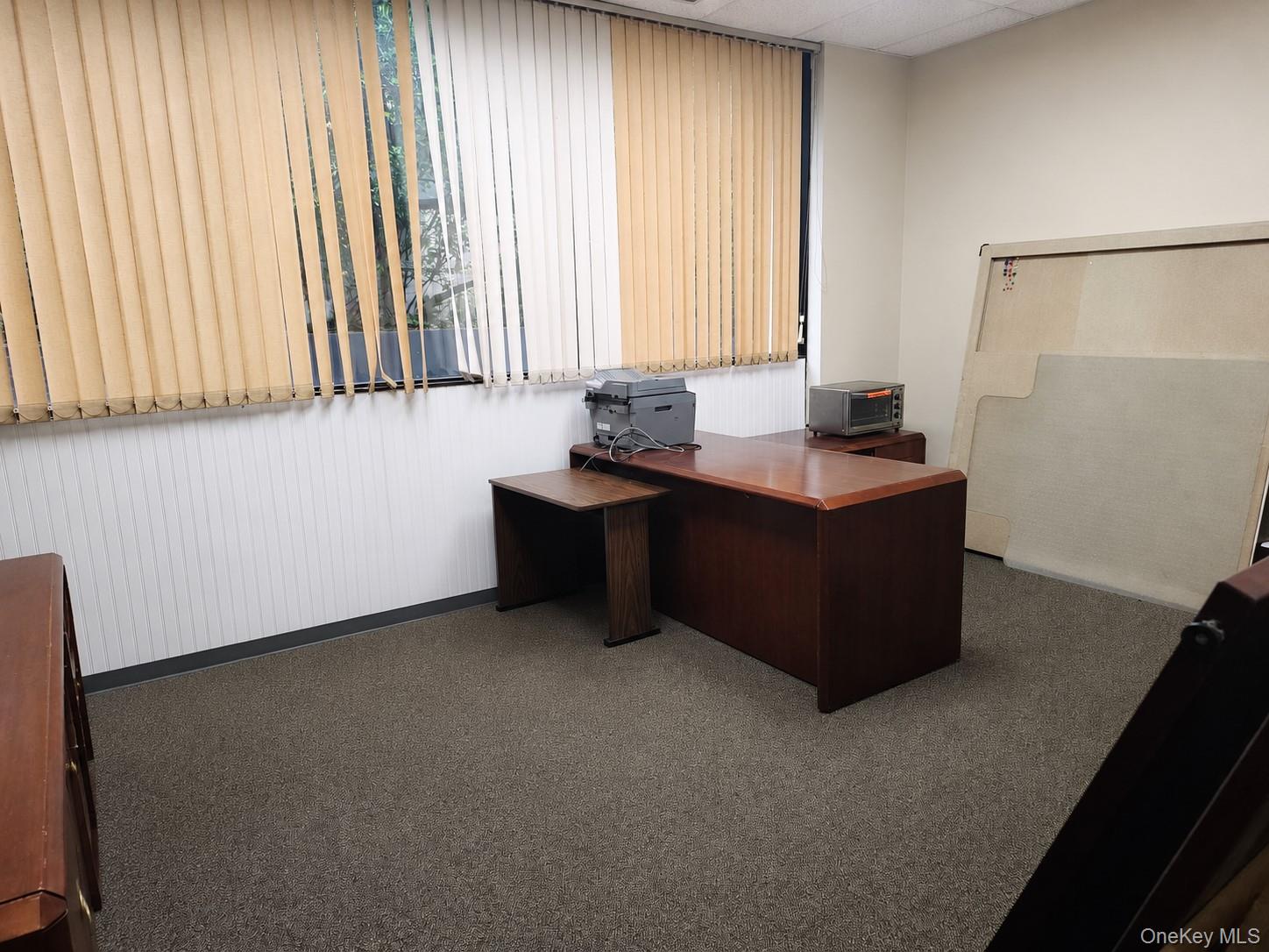 1 Executive Boulevard 105a Property Photo 20