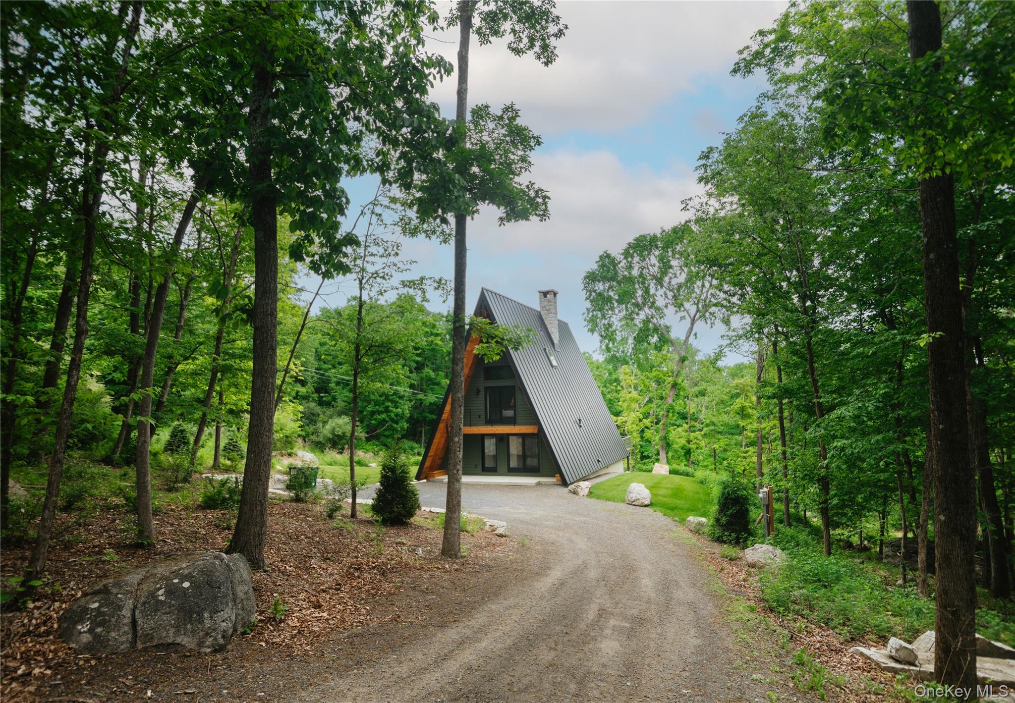 40 Black Hawk Trail Property Photo 1