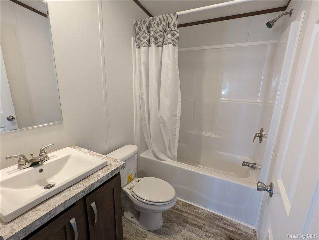 29 Shore Lane Property Photo 12