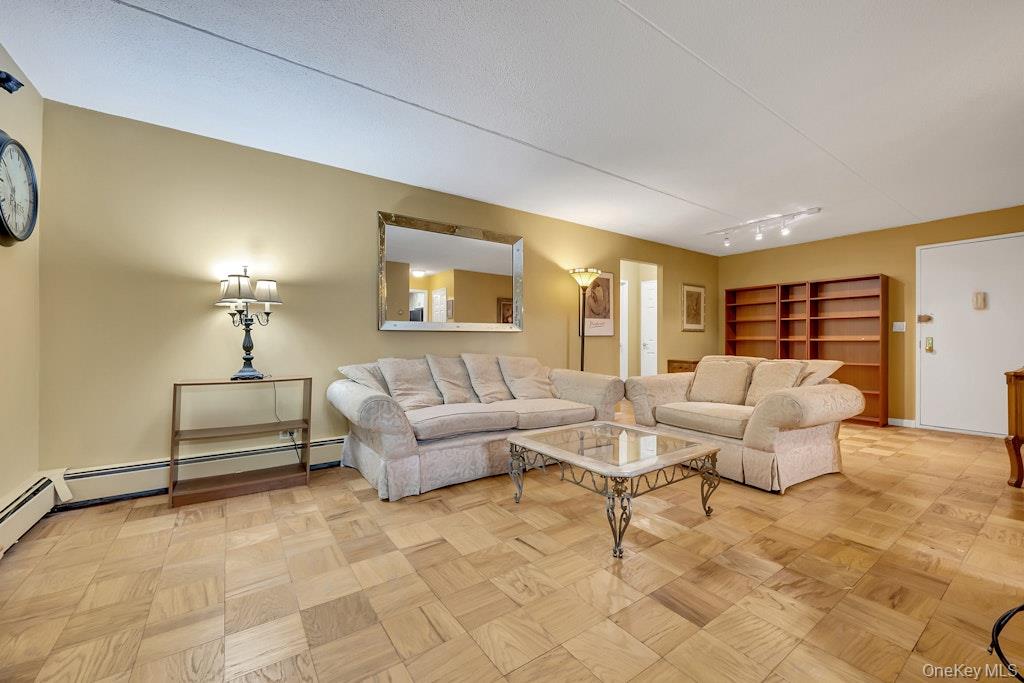 108 Sagamore Road 5e Property Photo 8