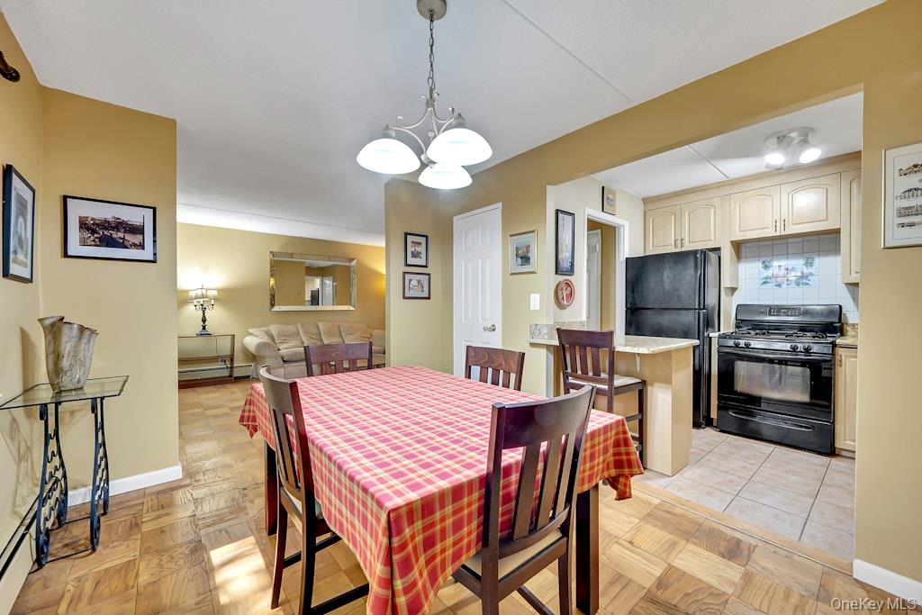108 Sagamore Road 5e Property Photo 12
