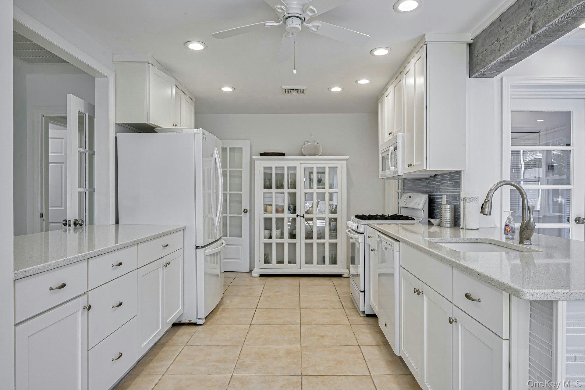 39 Sloop Walk Property Photo 19