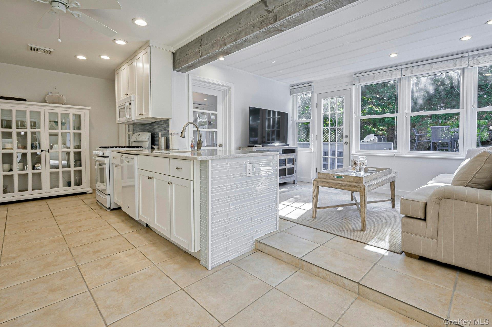 39 Sloop Walk Property Photo 21
