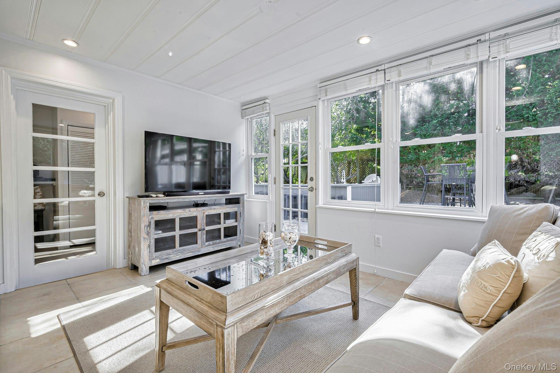 39 Sloop Walk Property Photo 22
