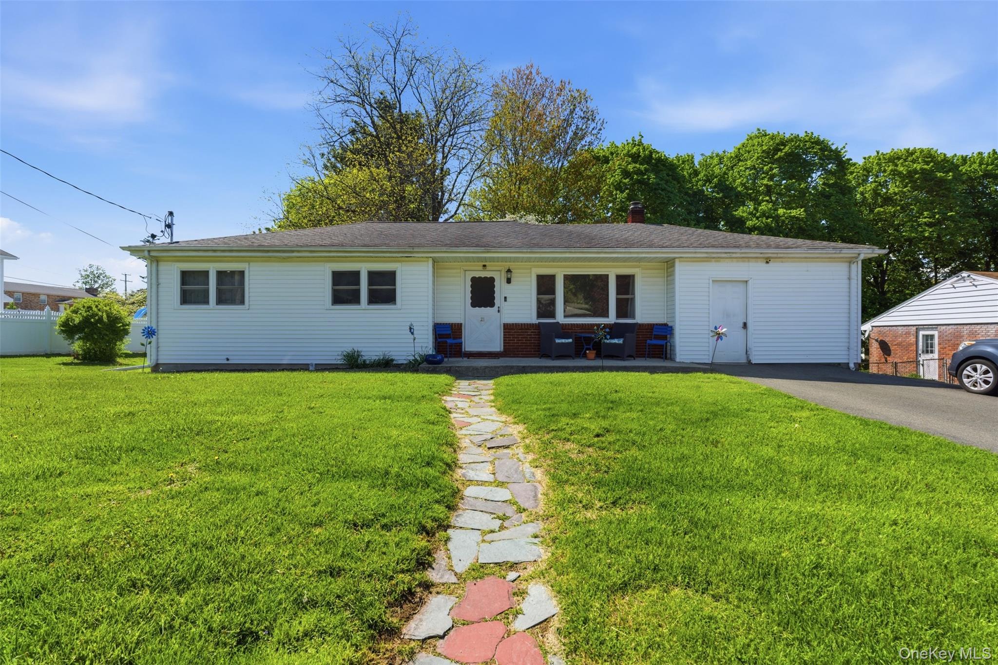 23 Stori Road Property Photo 1